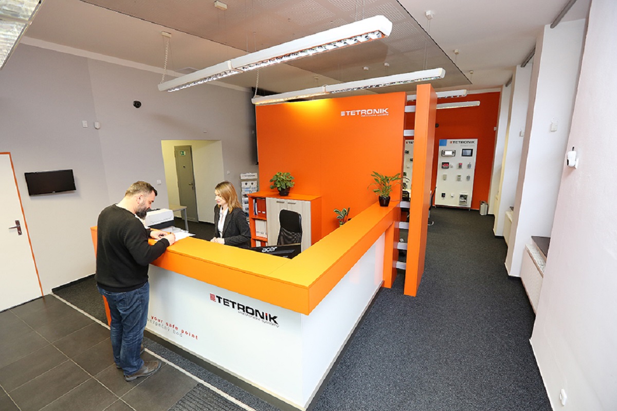 TETRONIK, v. d. - elektronické systémy