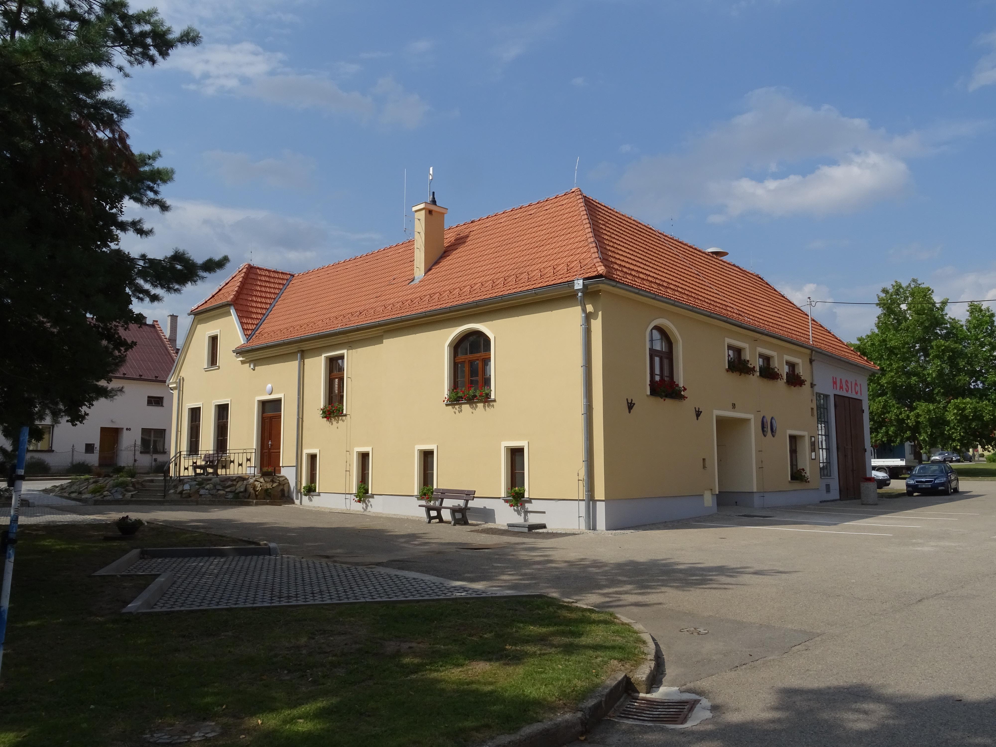 Kučerov - obecní úřad