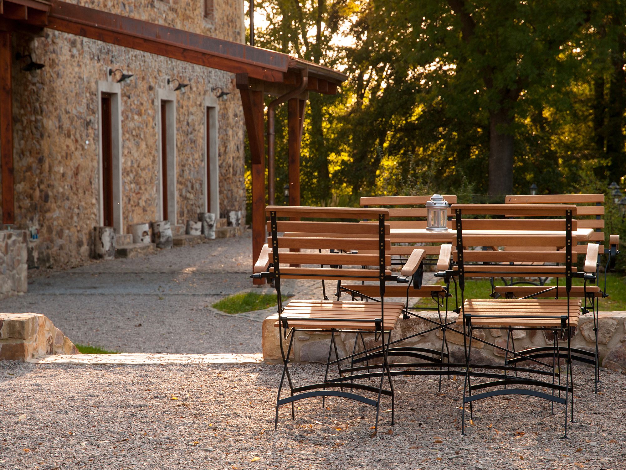 Zámecká restaurace zámek Svinaře foto 1