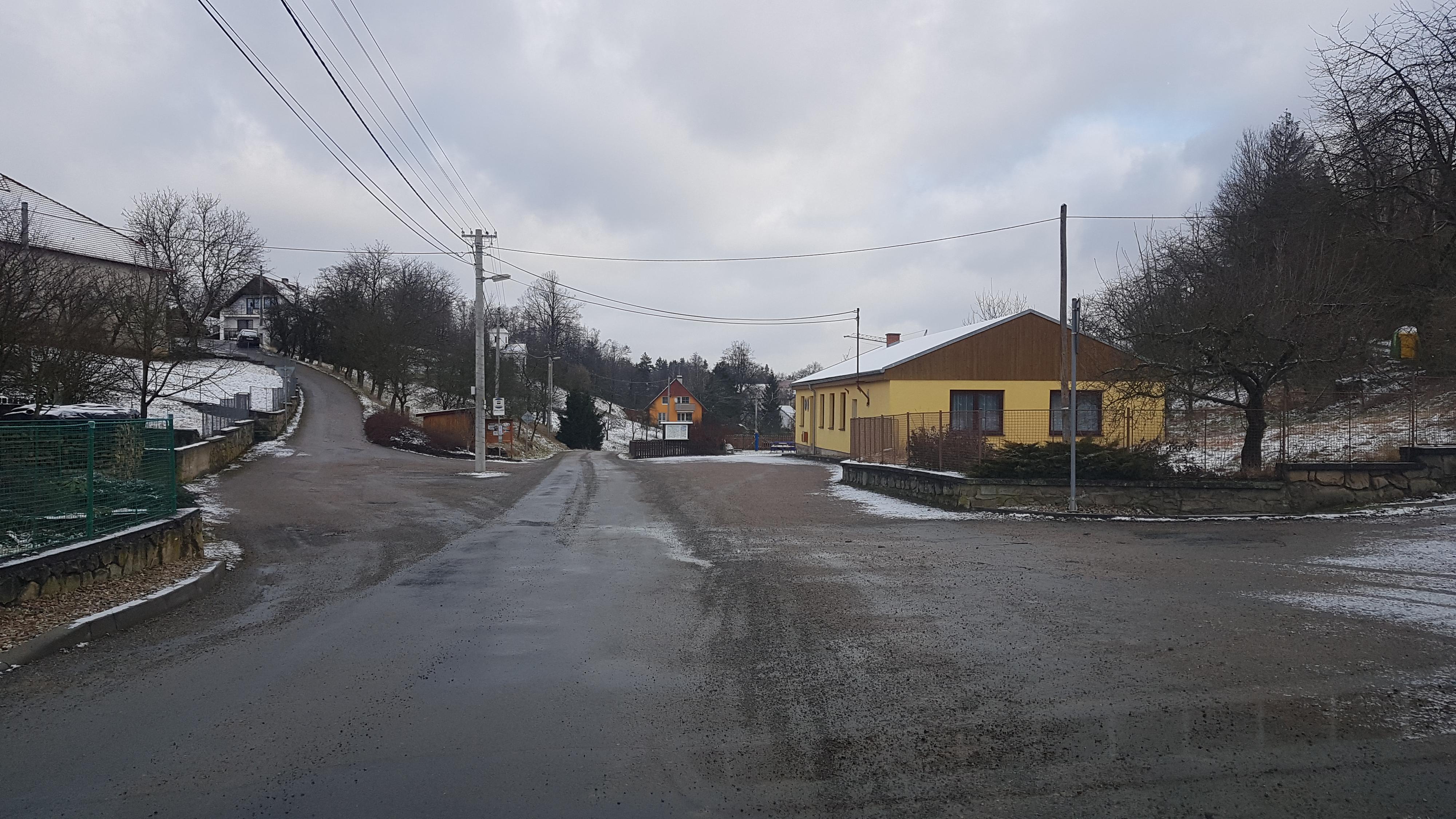 Lubné - obecní úřad foto 2