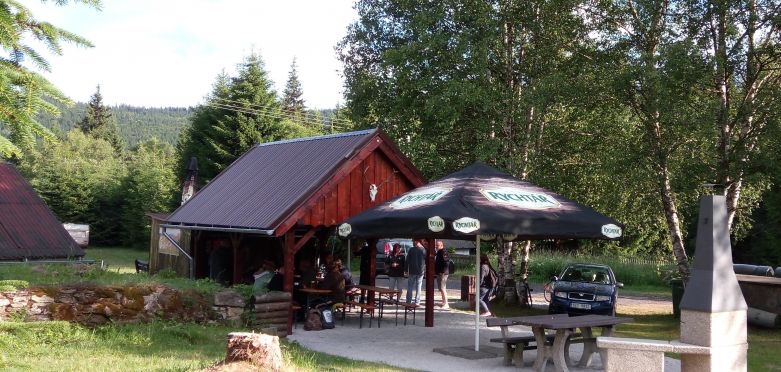 Kiosek - veřejné tábořiště Zahrádky