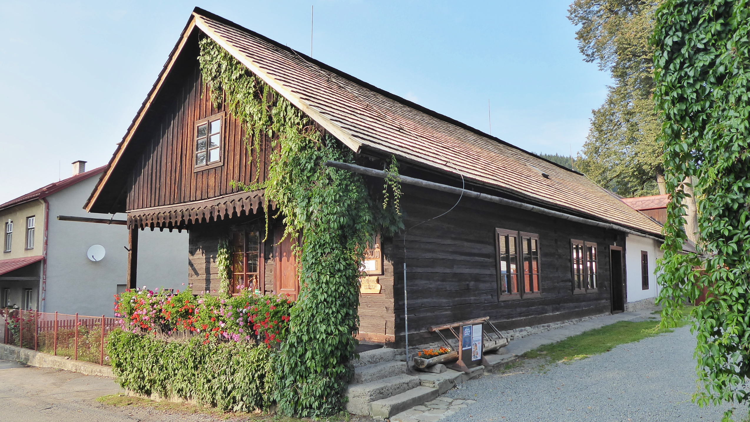 Informační centrum Velké Karlovice foto 5