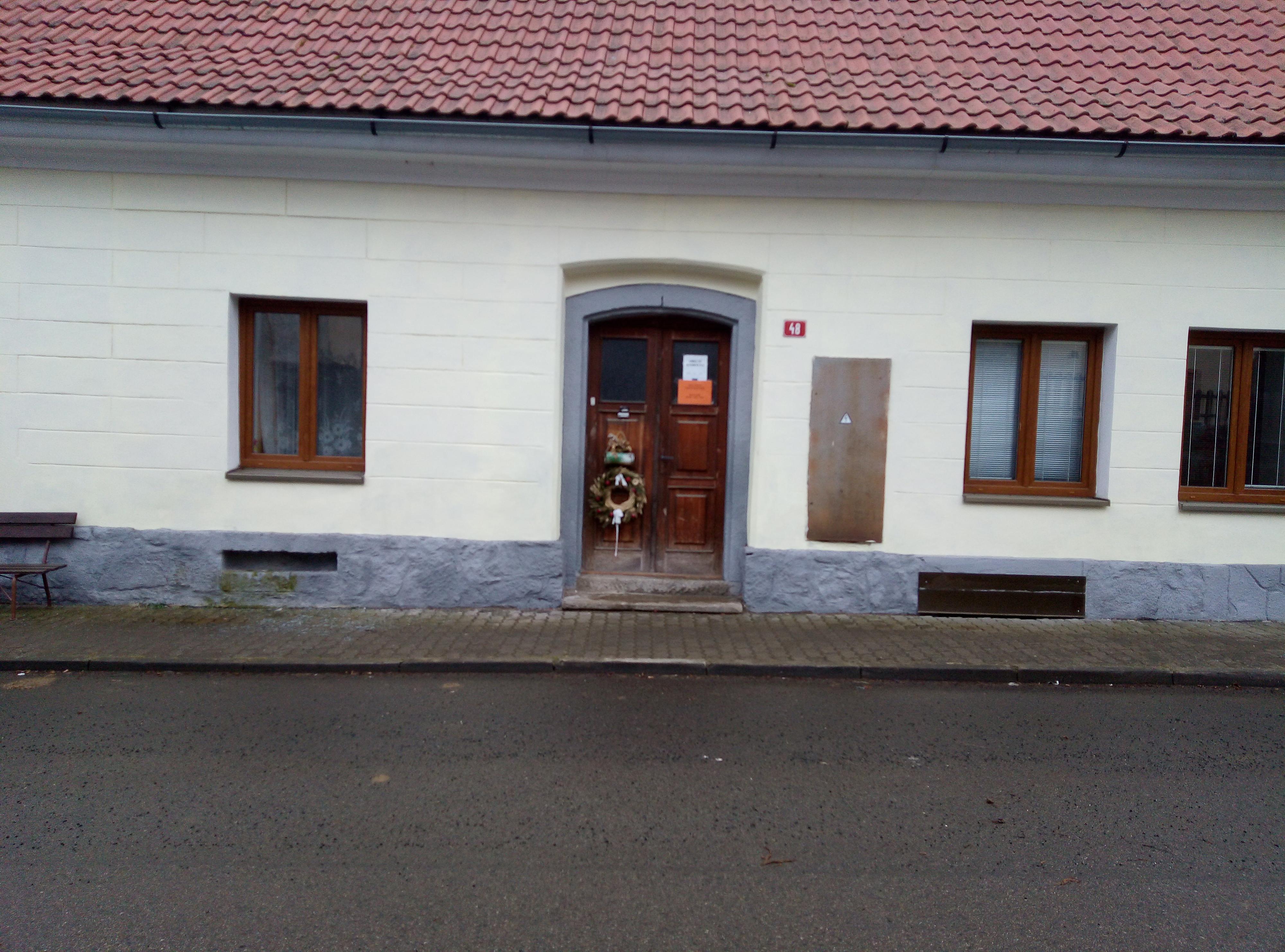 Knihovna Louňovice pod Blaníkem foto 2