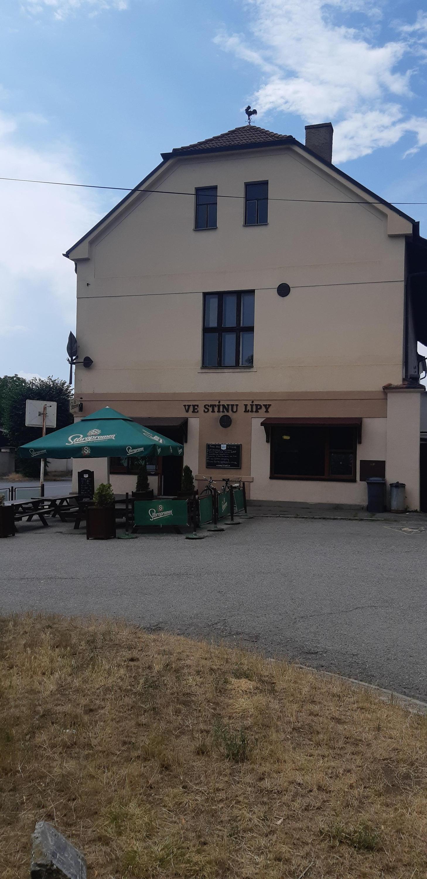 Restaurace Ve Stínu Lípy foto 2