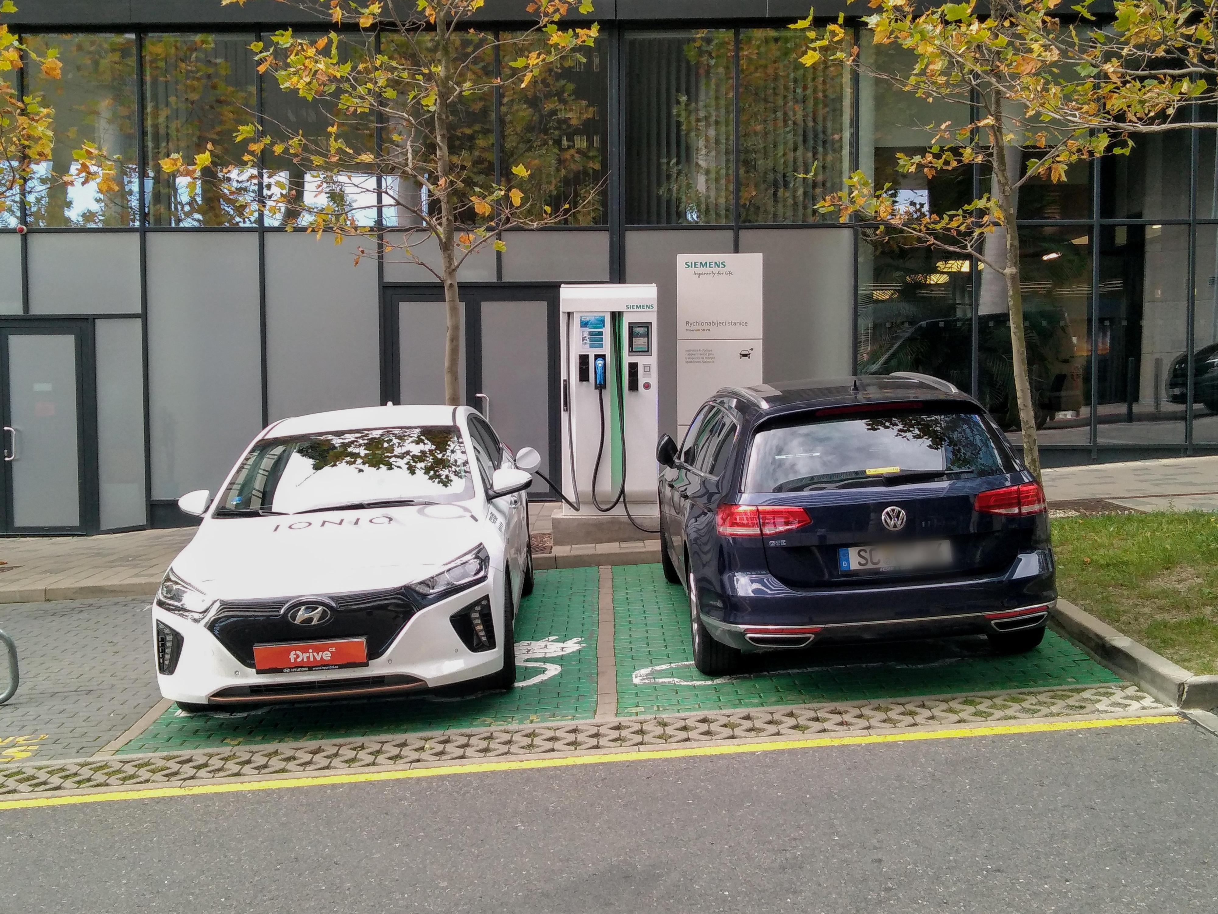 Nabíjecí stanice Siemens foto 2
