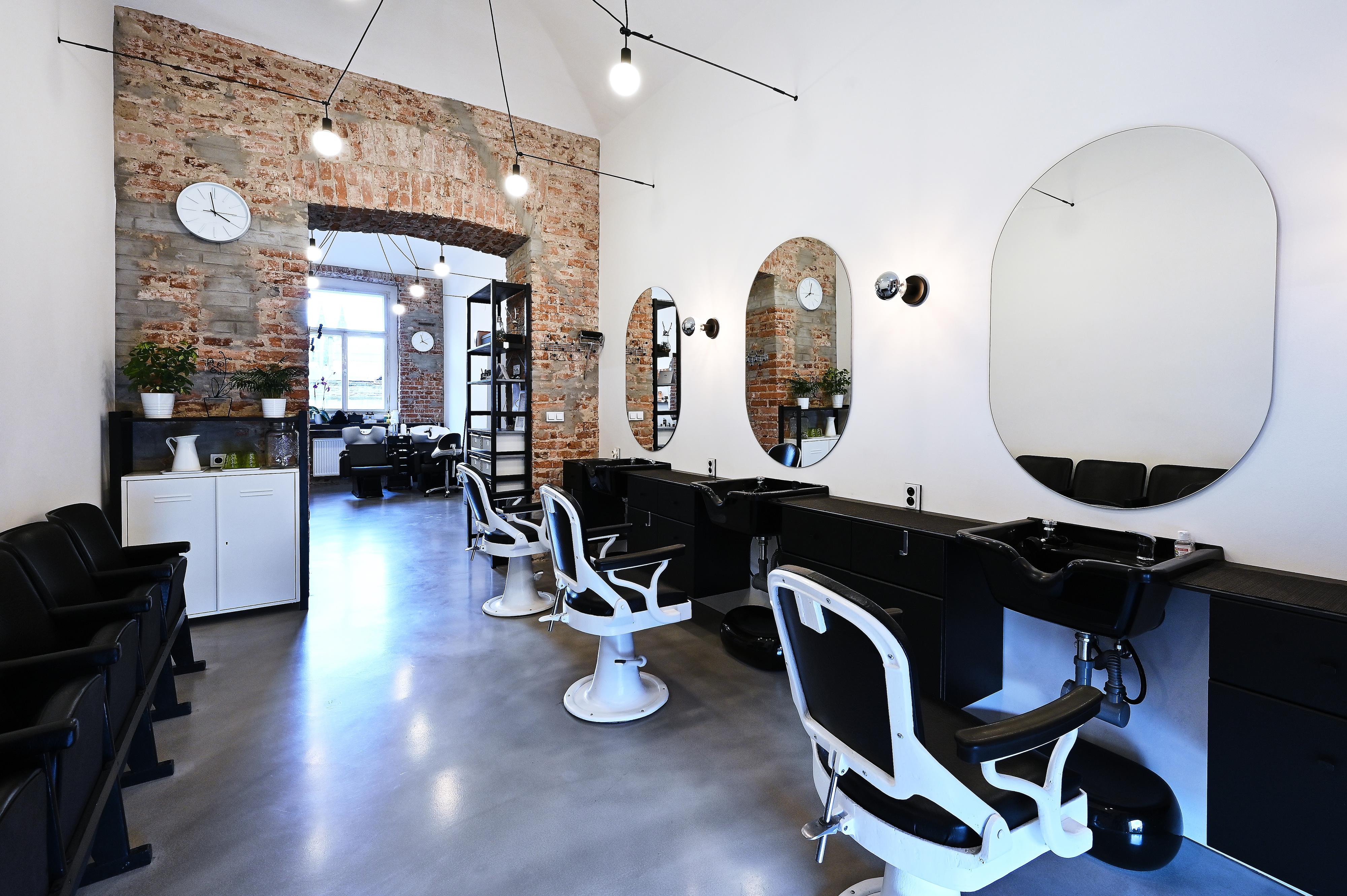 Smíchovské lazebnictví 48 foto 2