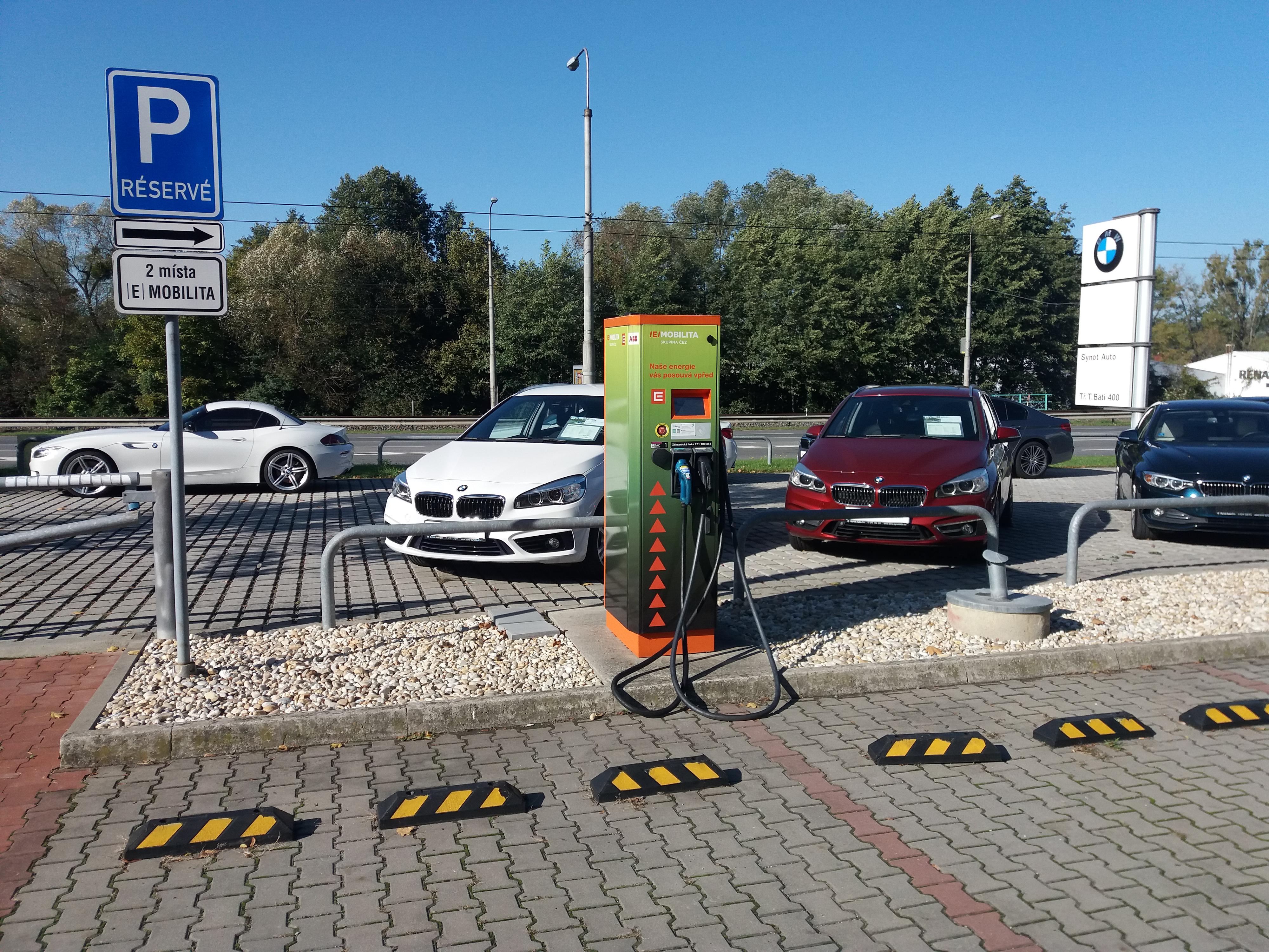 Nabíjecí stanice ČEZ foto 1