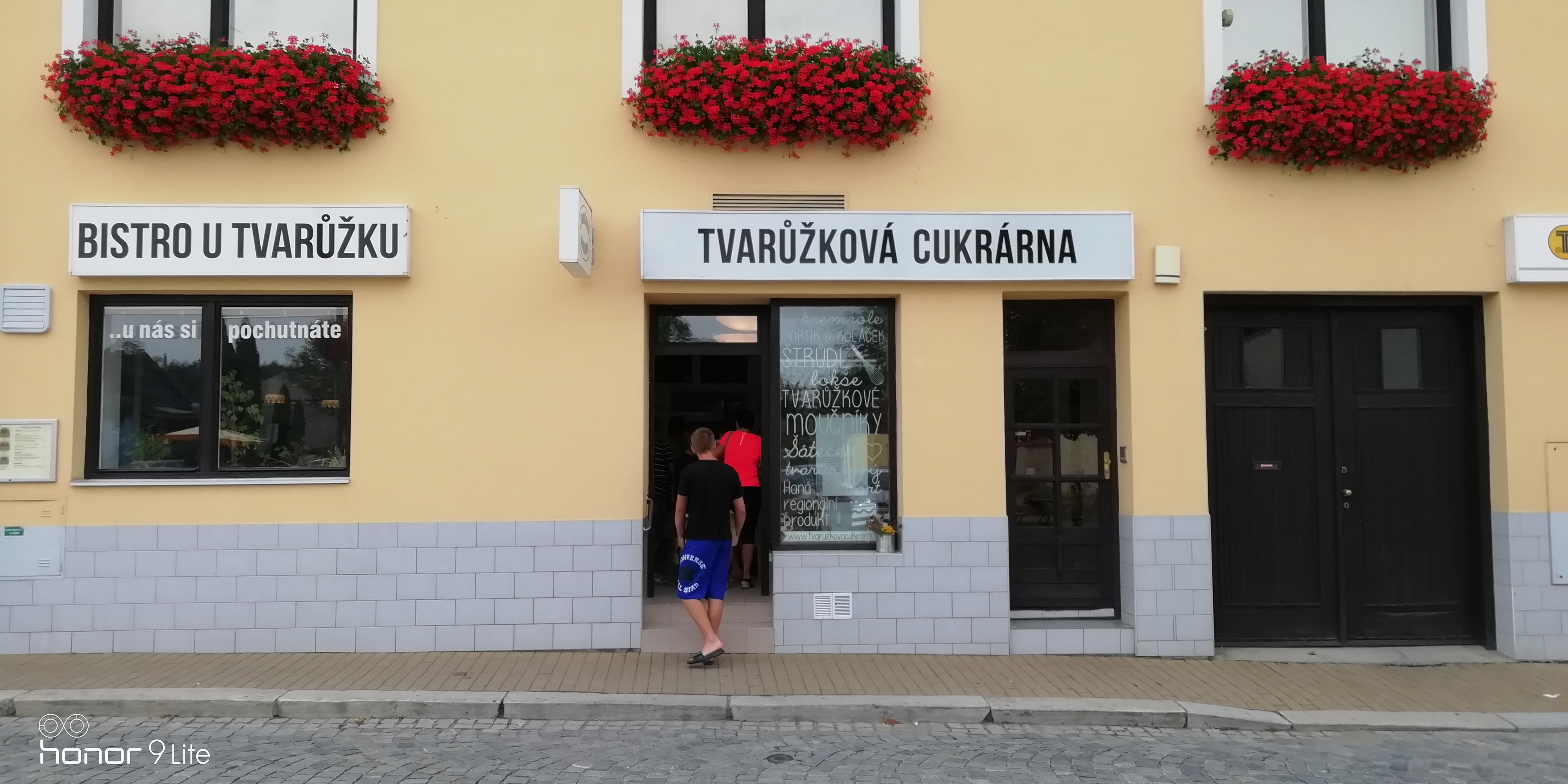 Tvarůžková cukrárna foto 5