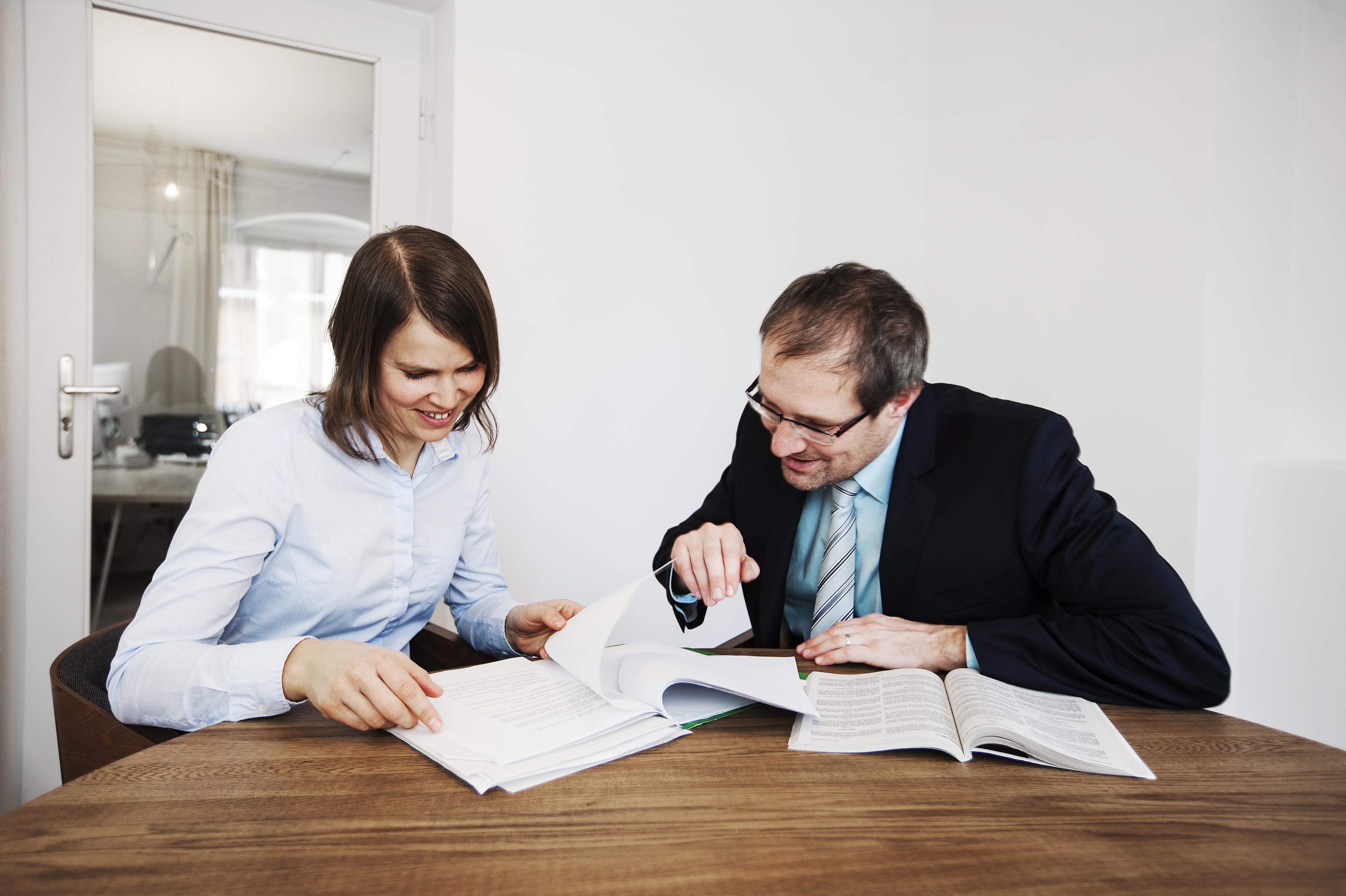 Nomika advokátní kancelář - JUDr. Petr Veselý foto 1