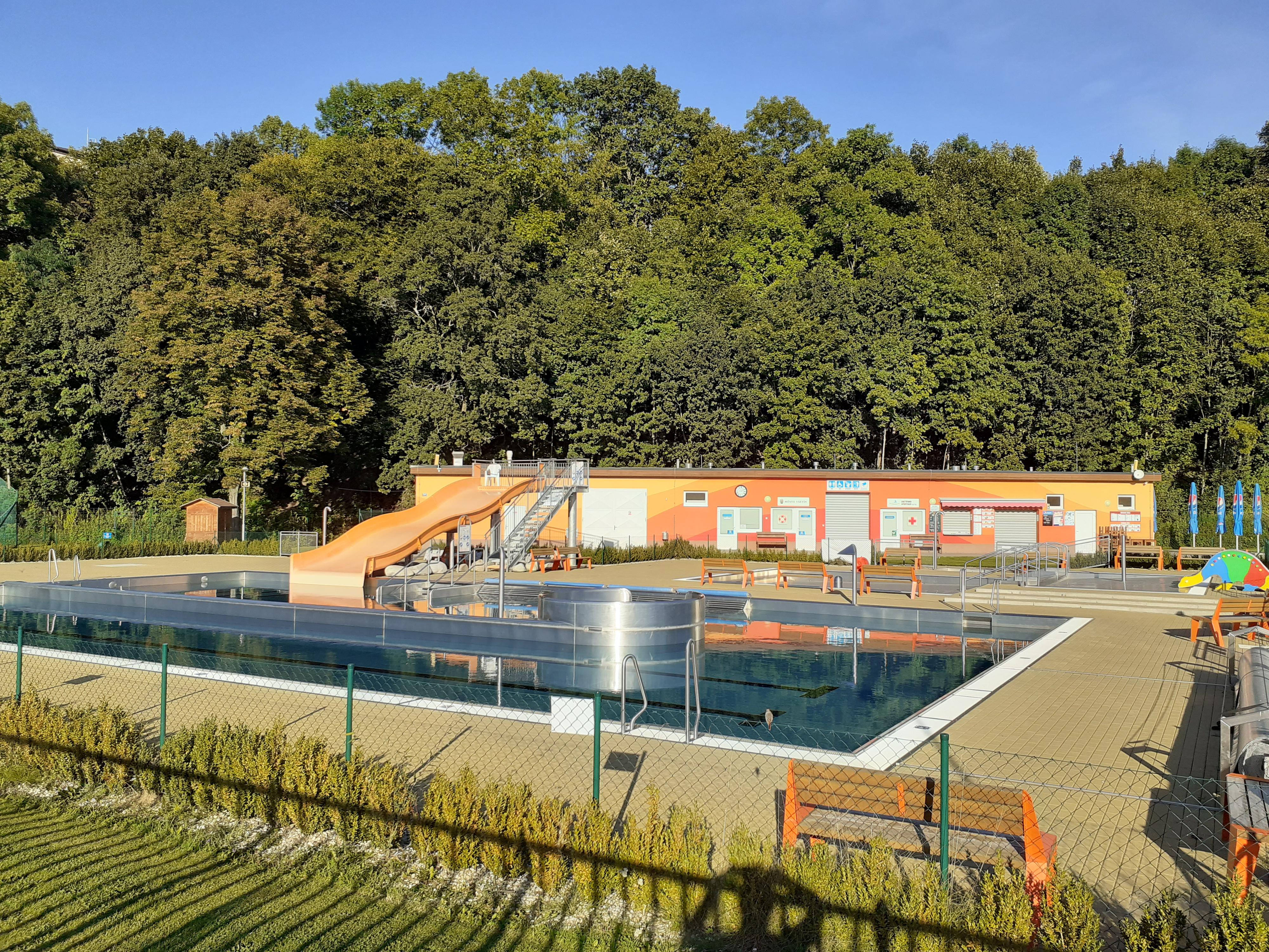 Koupaliště Pod Pecníkem Vsetín foto 4