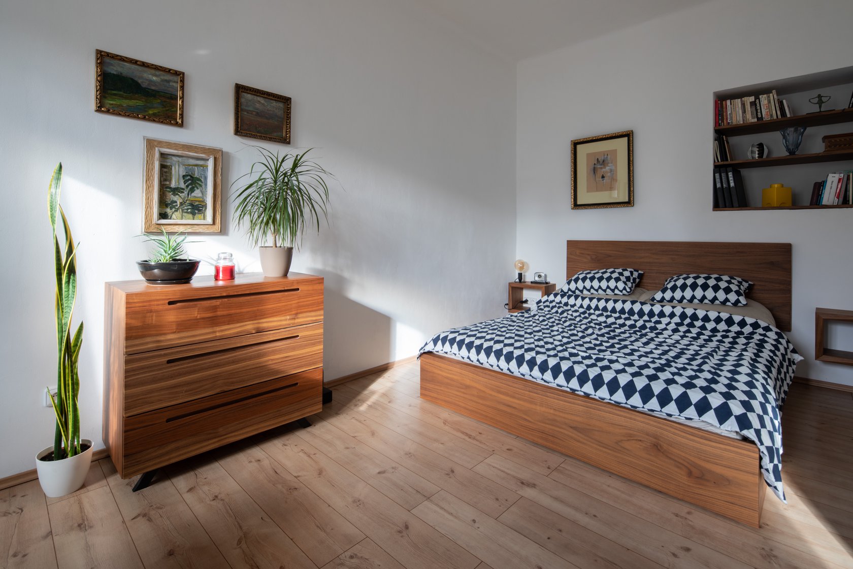 Z8 woodwork foto 2