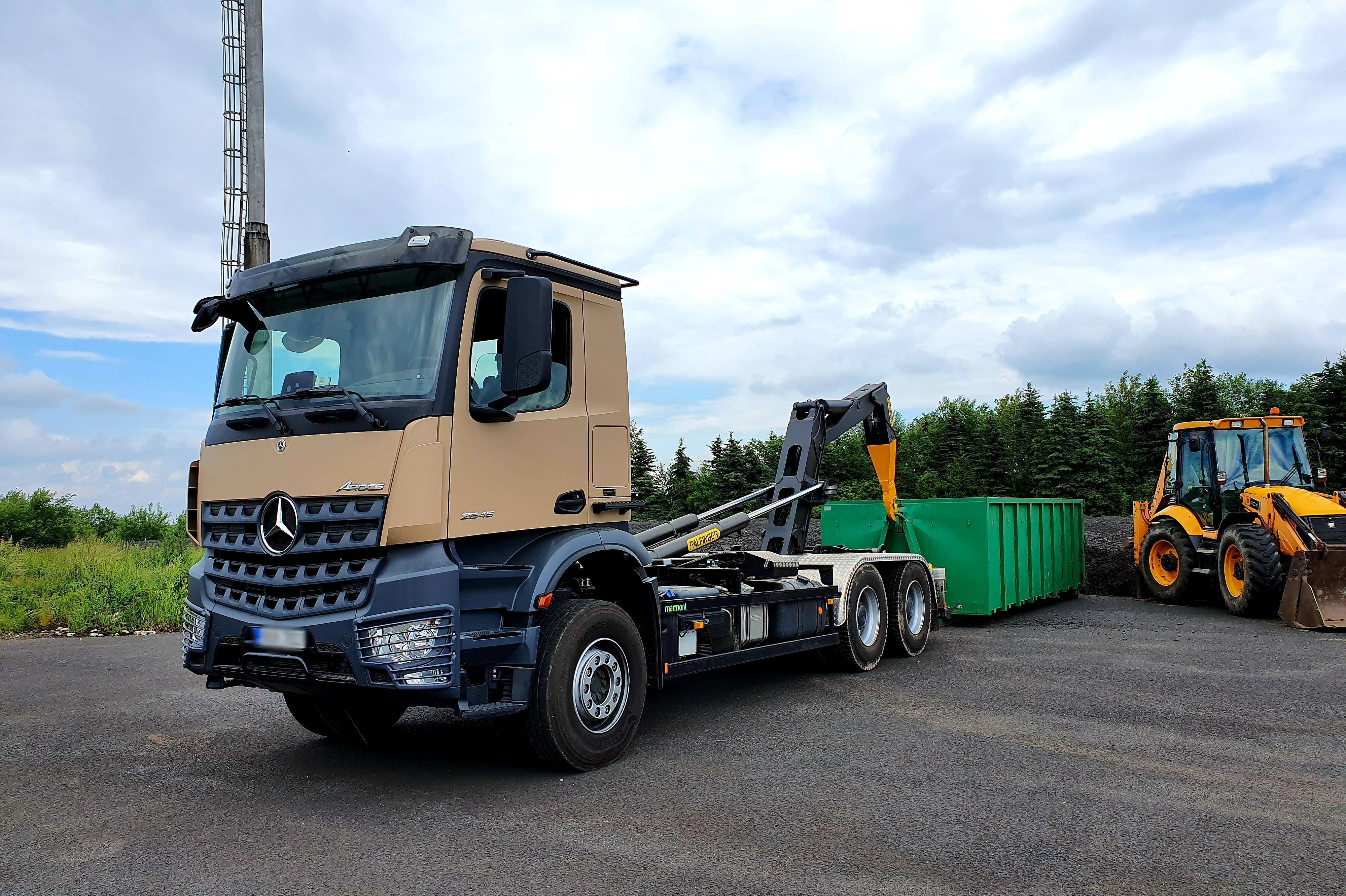 RECYKLAČNÍ CENTRUM s.r.o.