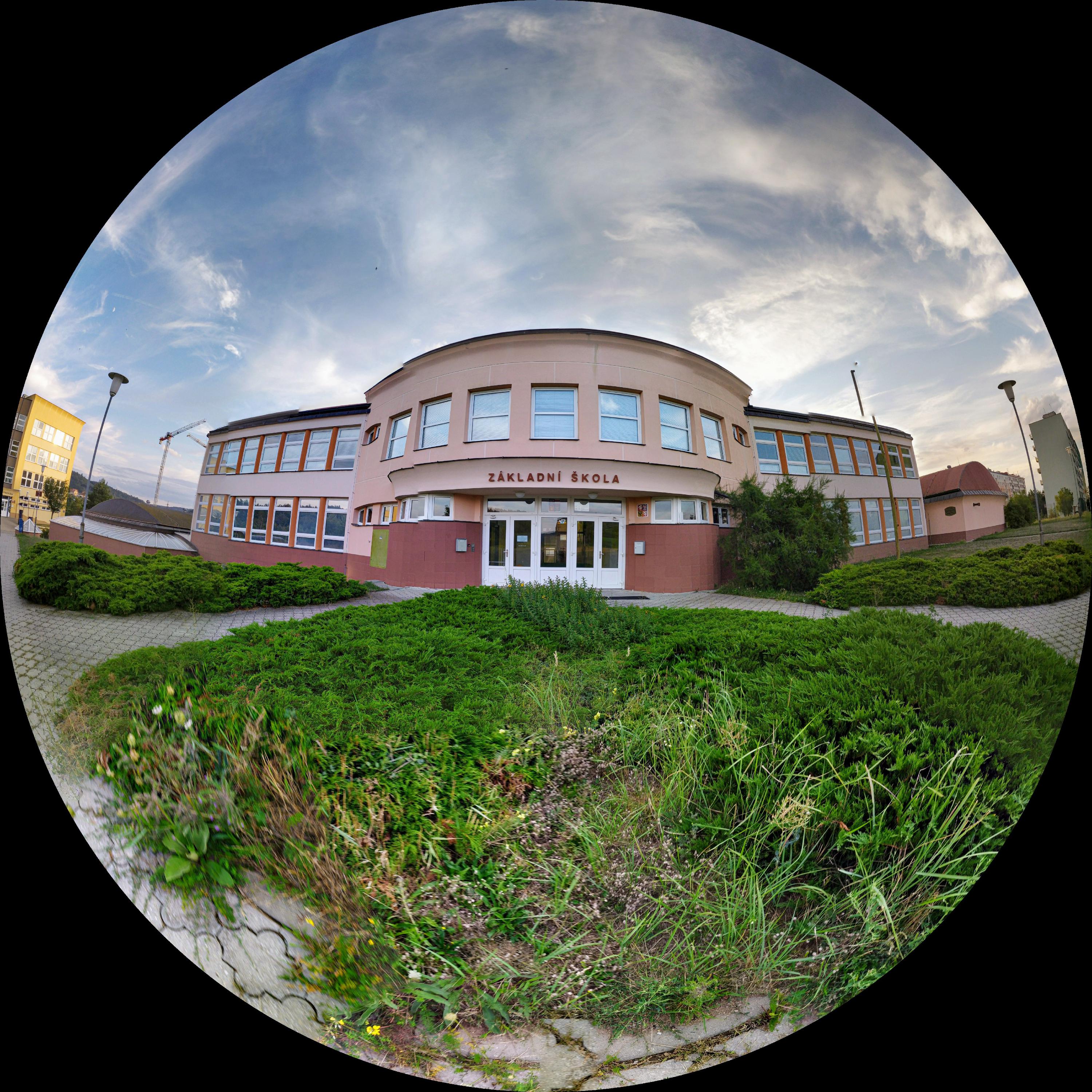 Základní škola Blansko, Nad Čertovkou foto 2