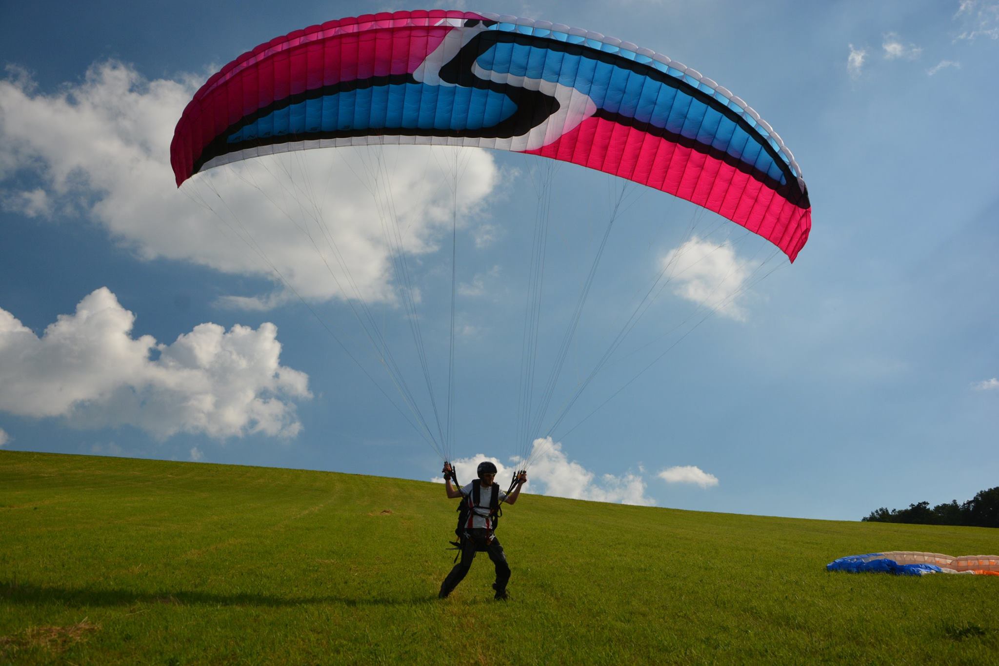 PG HNÍZDO - Kurzy paraglidingu foto 3
