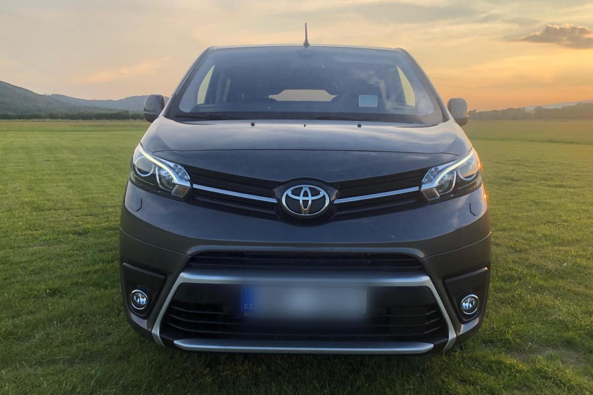 V.I.P. Europe transport s.r.o.