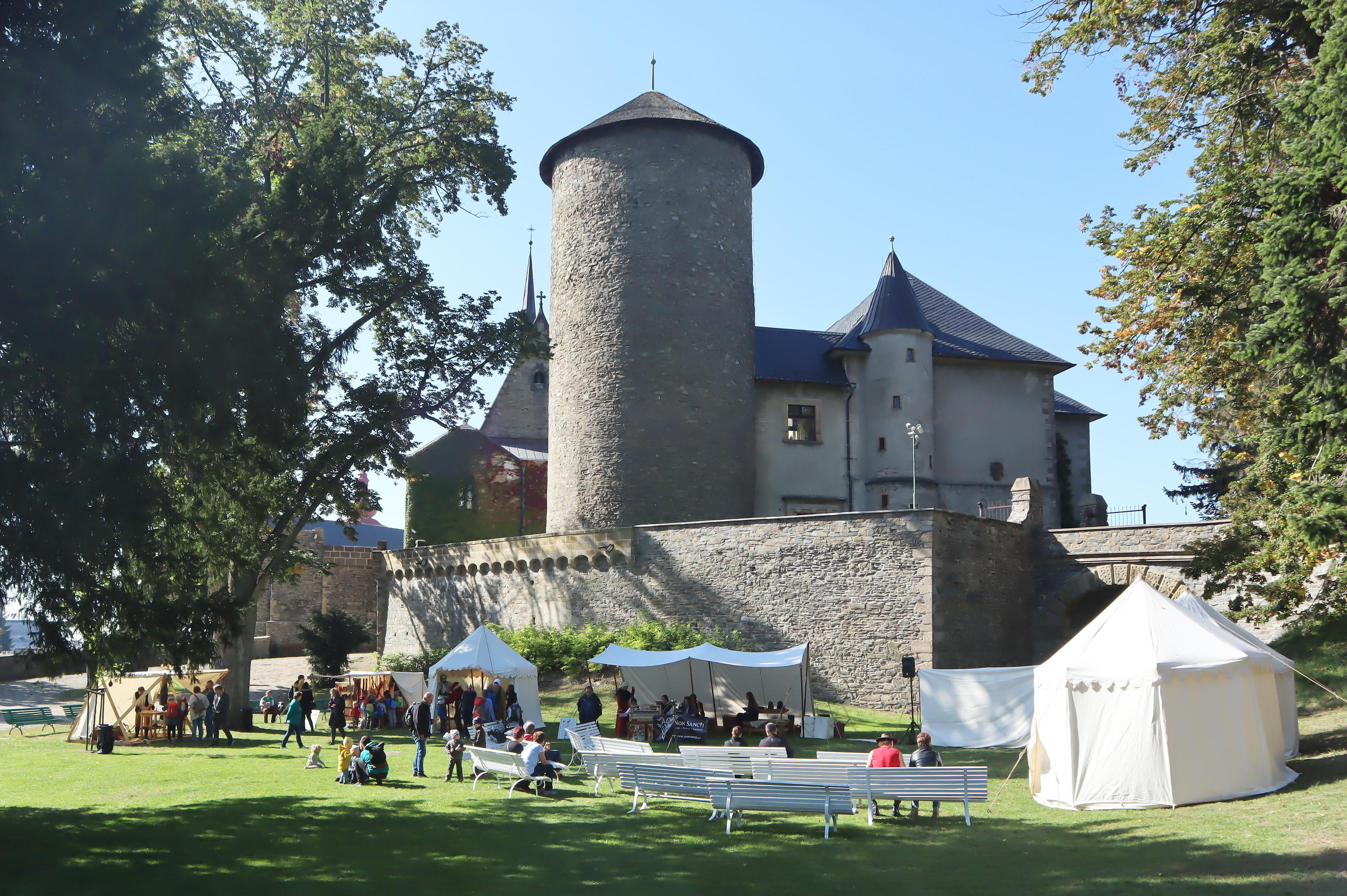 Šermířský spolek Non Sancti z Olomouce