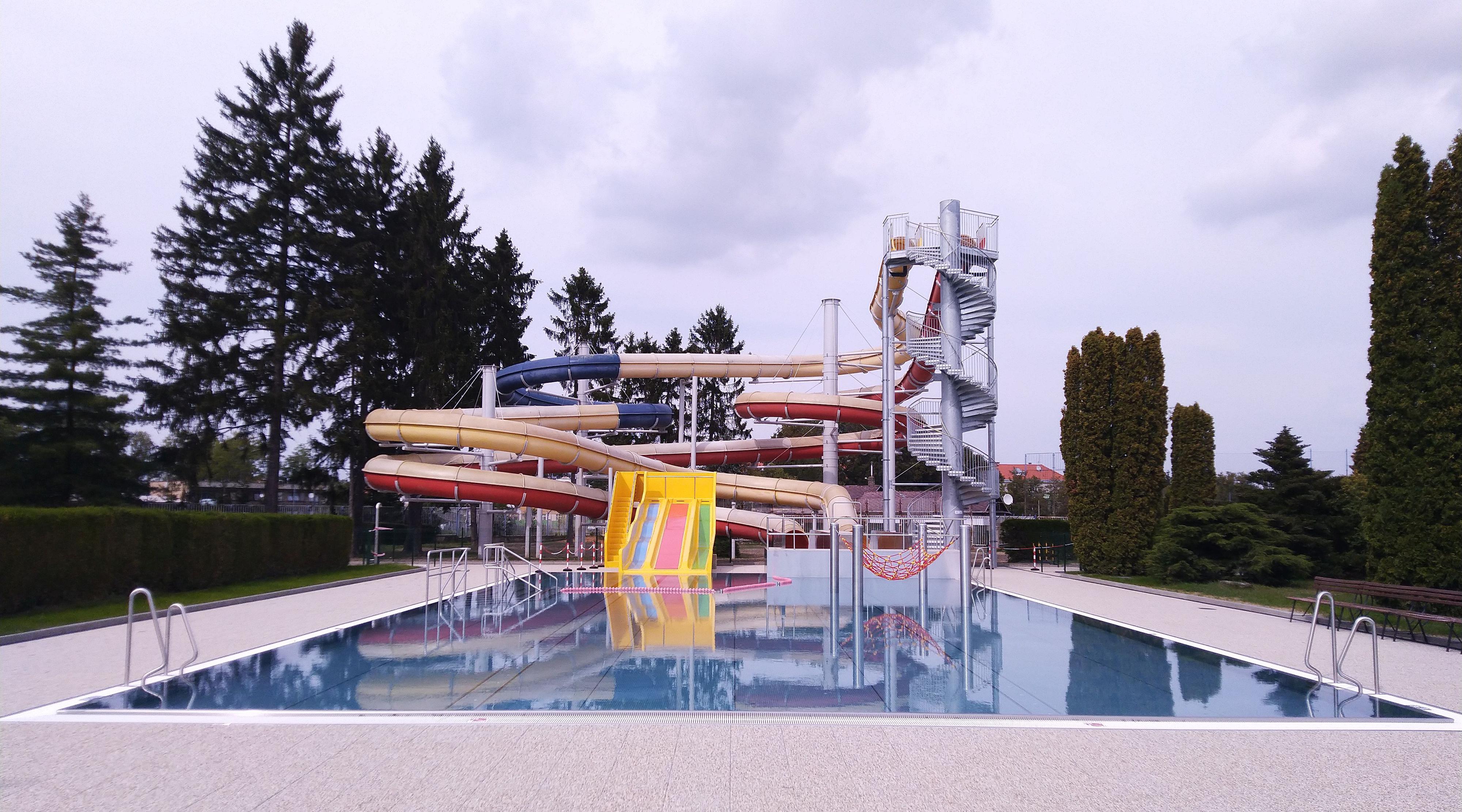 Letní koupaliště Sletiště foto 4