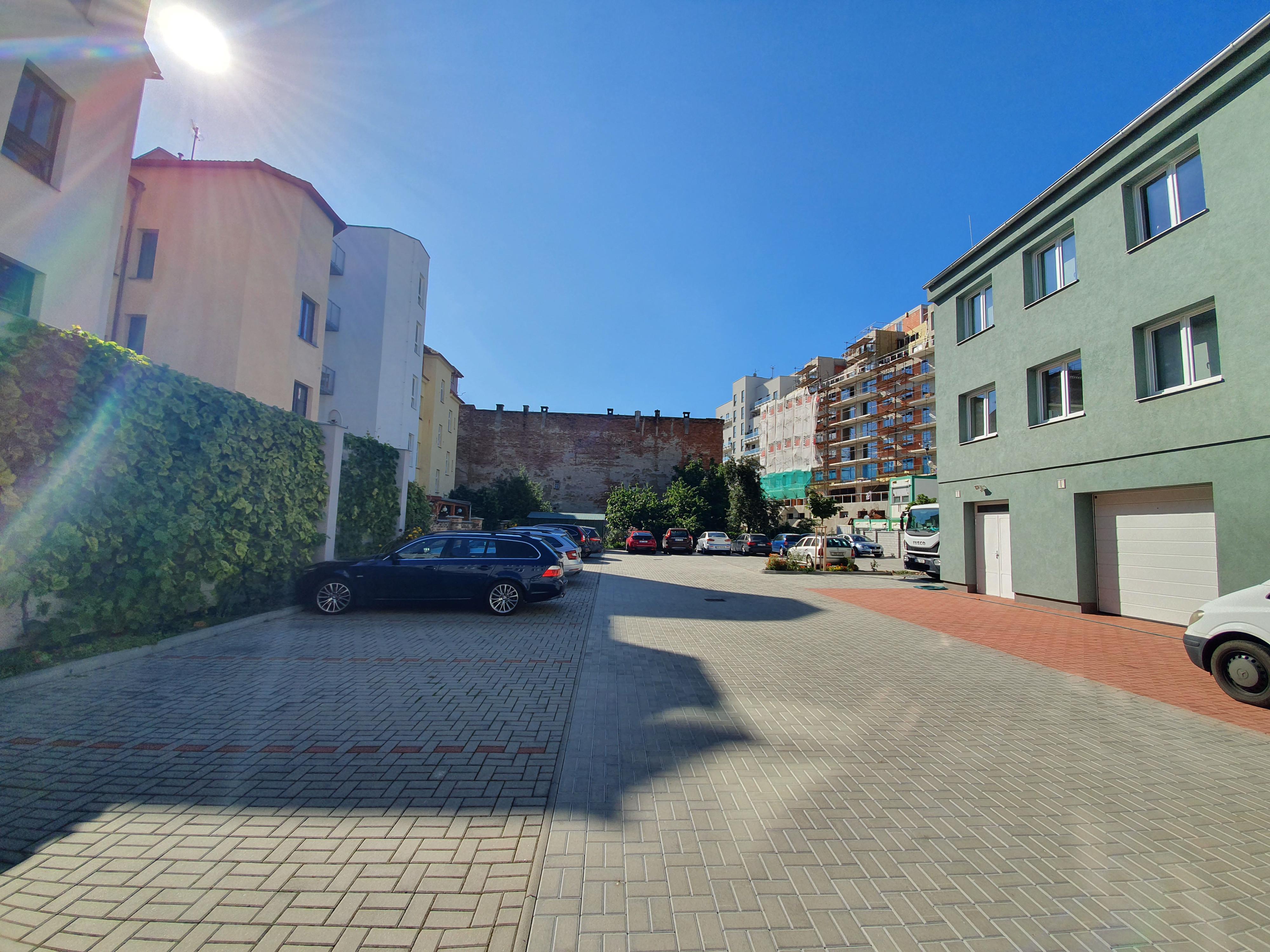 In Premium s.r.o. foto 3