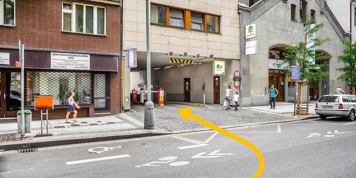 MR.PARKIT - Parking Křižíkova 213/44 foto 2