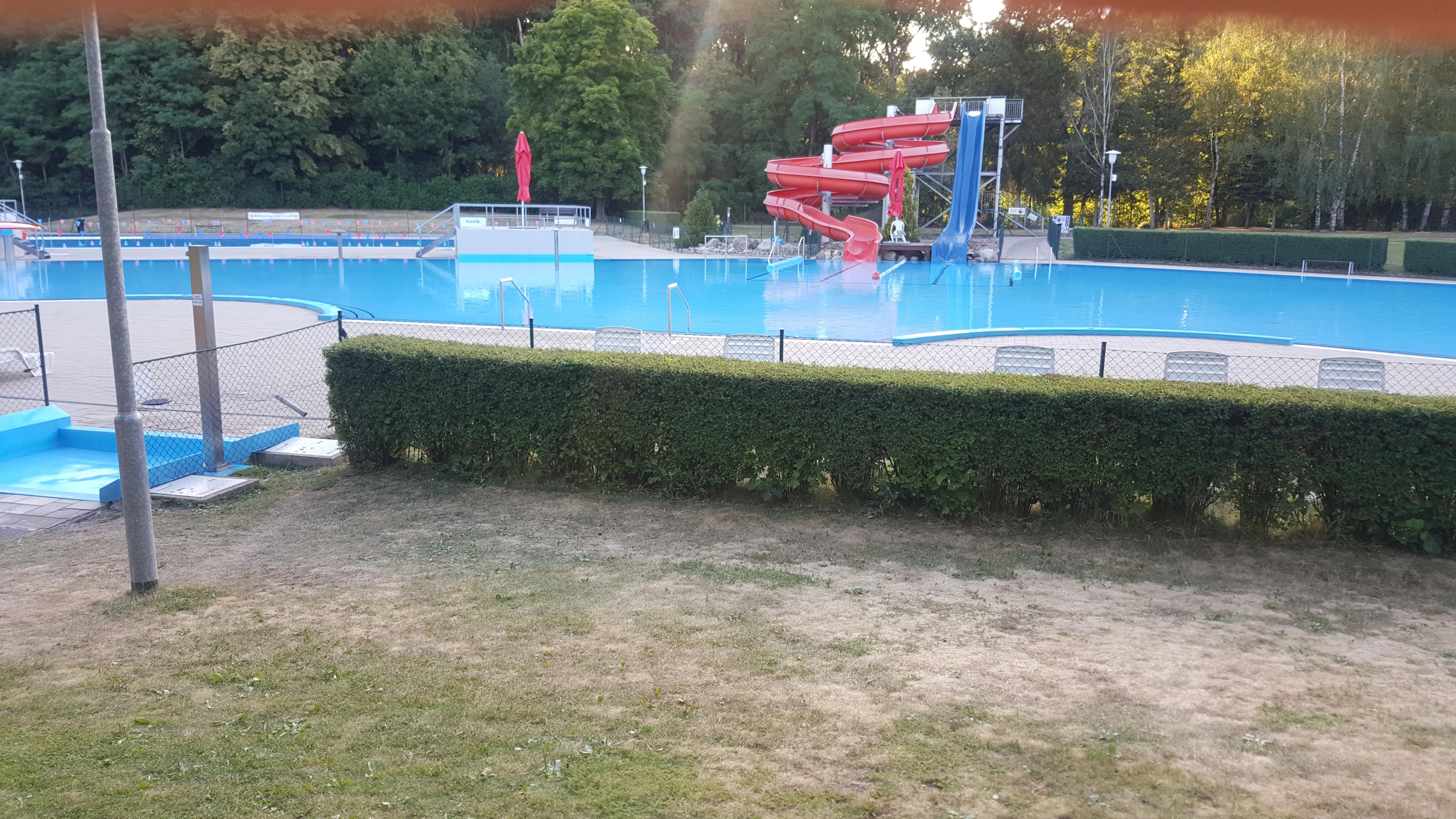 Letní koupaliště Kralupy foto 4