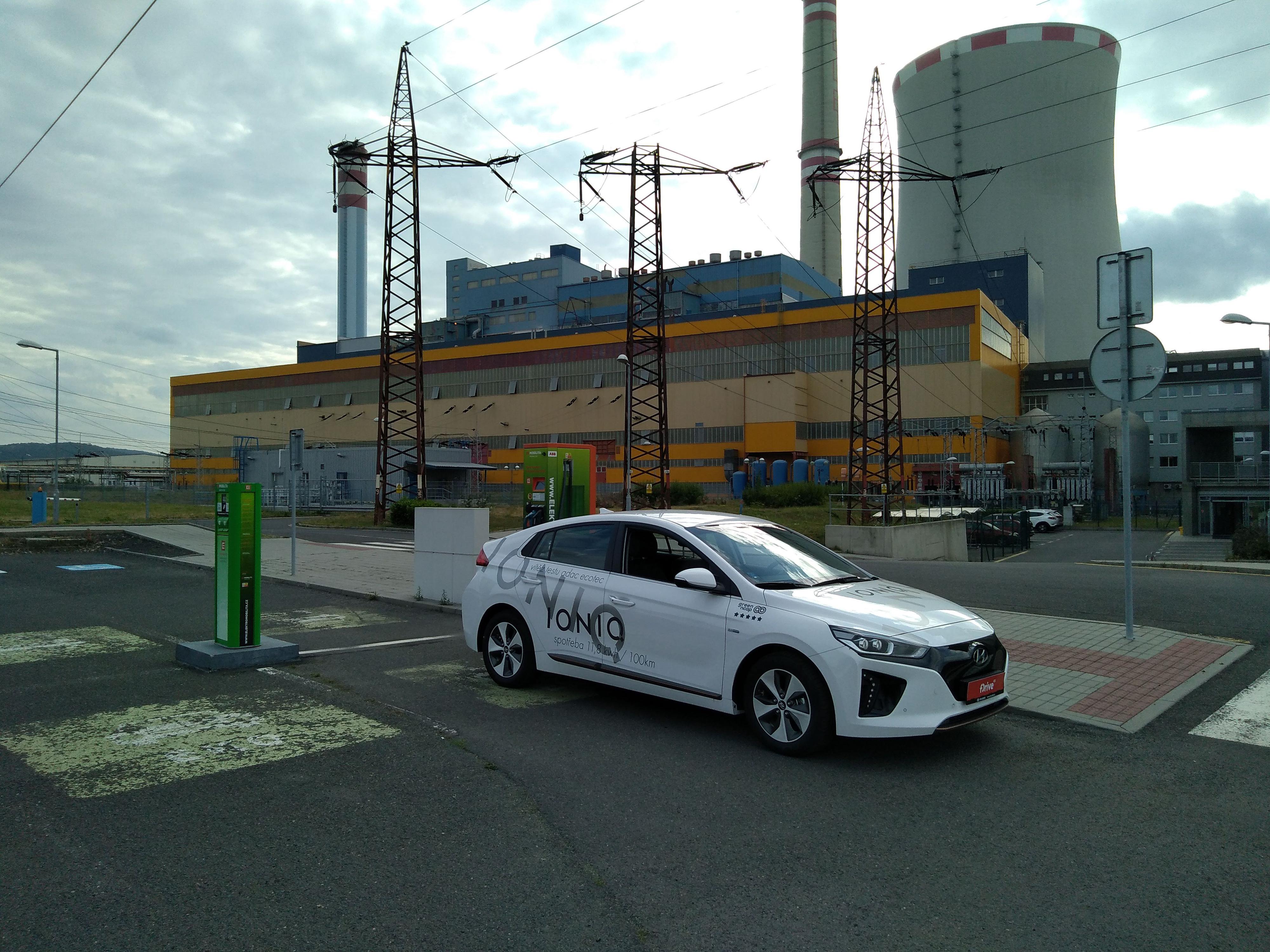 Nabíjecí stanice ČEZ