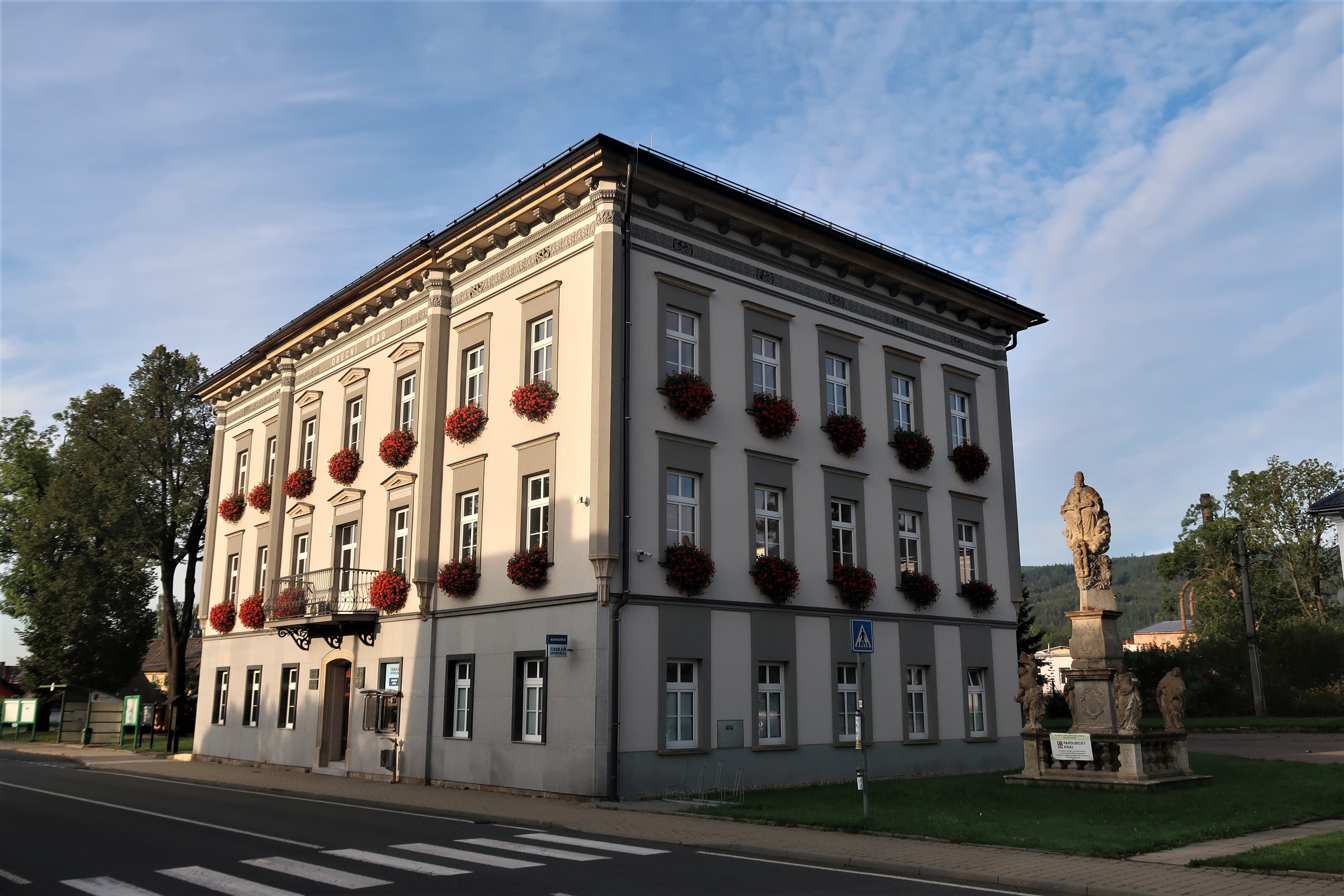 Červená Voda - obecní úřad foto 2