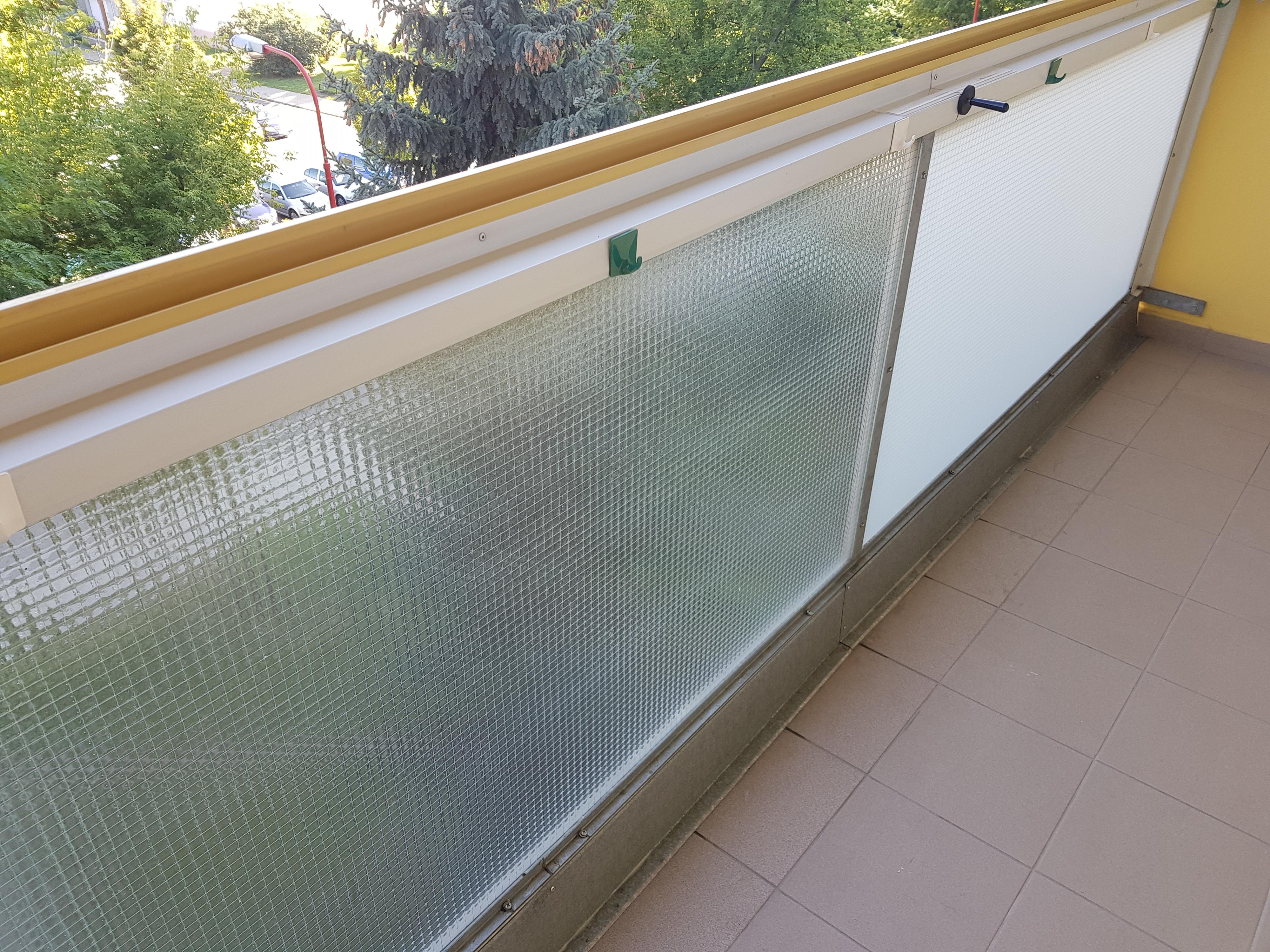 Michal Šnirc - instalace fólií foto 4