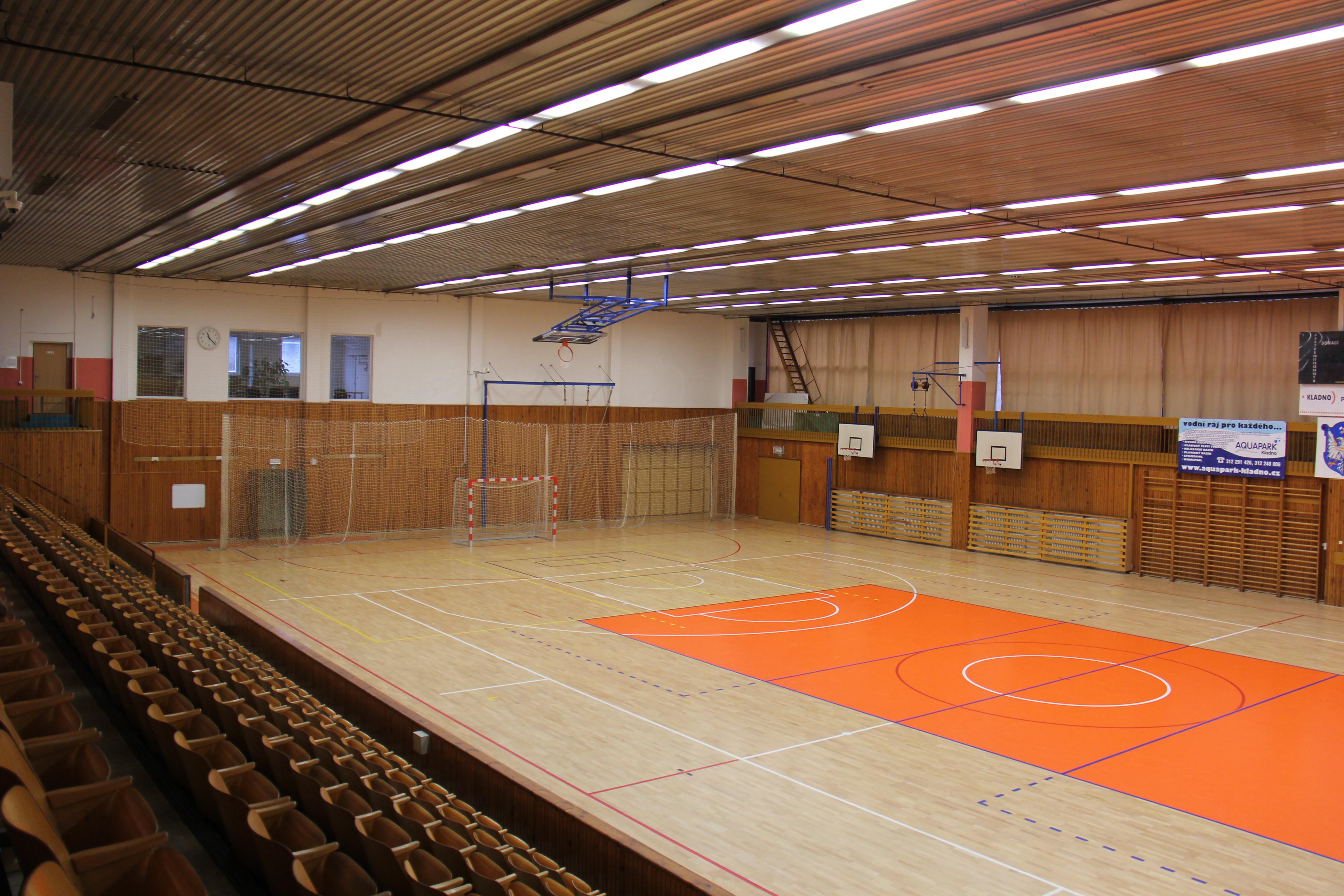 Kladenská sportovní hala foto 4