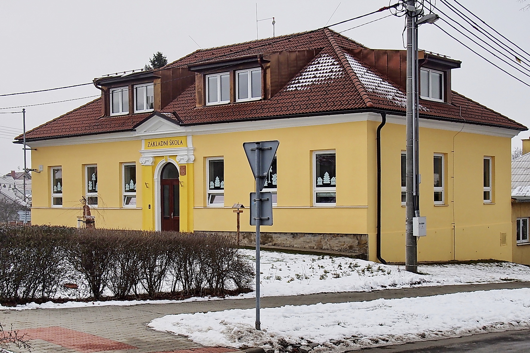 ZŠ a MŠ Slavkov pod Hostýnem foto 2