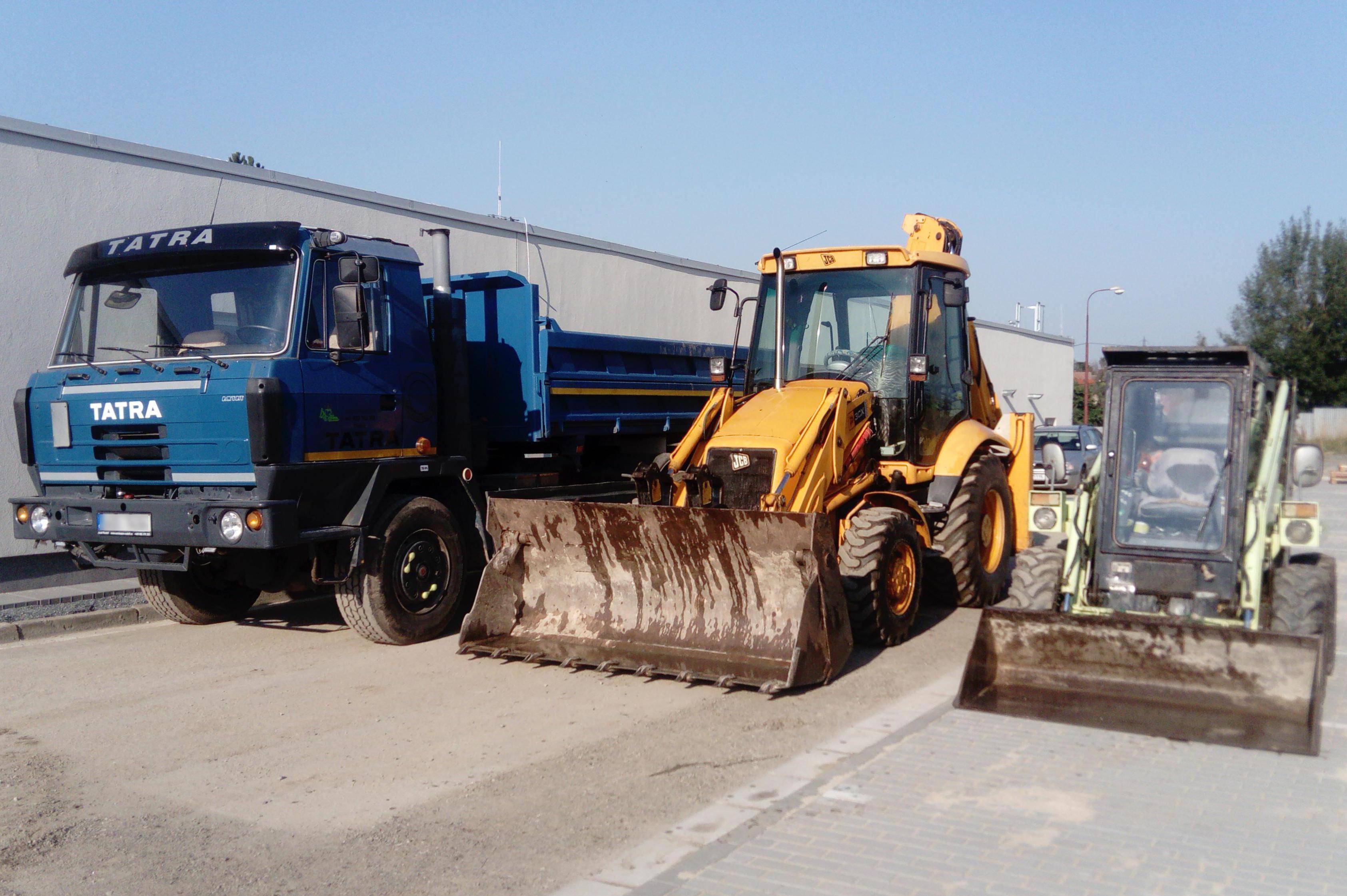 Martin František - nákladní doprava a zemní práce