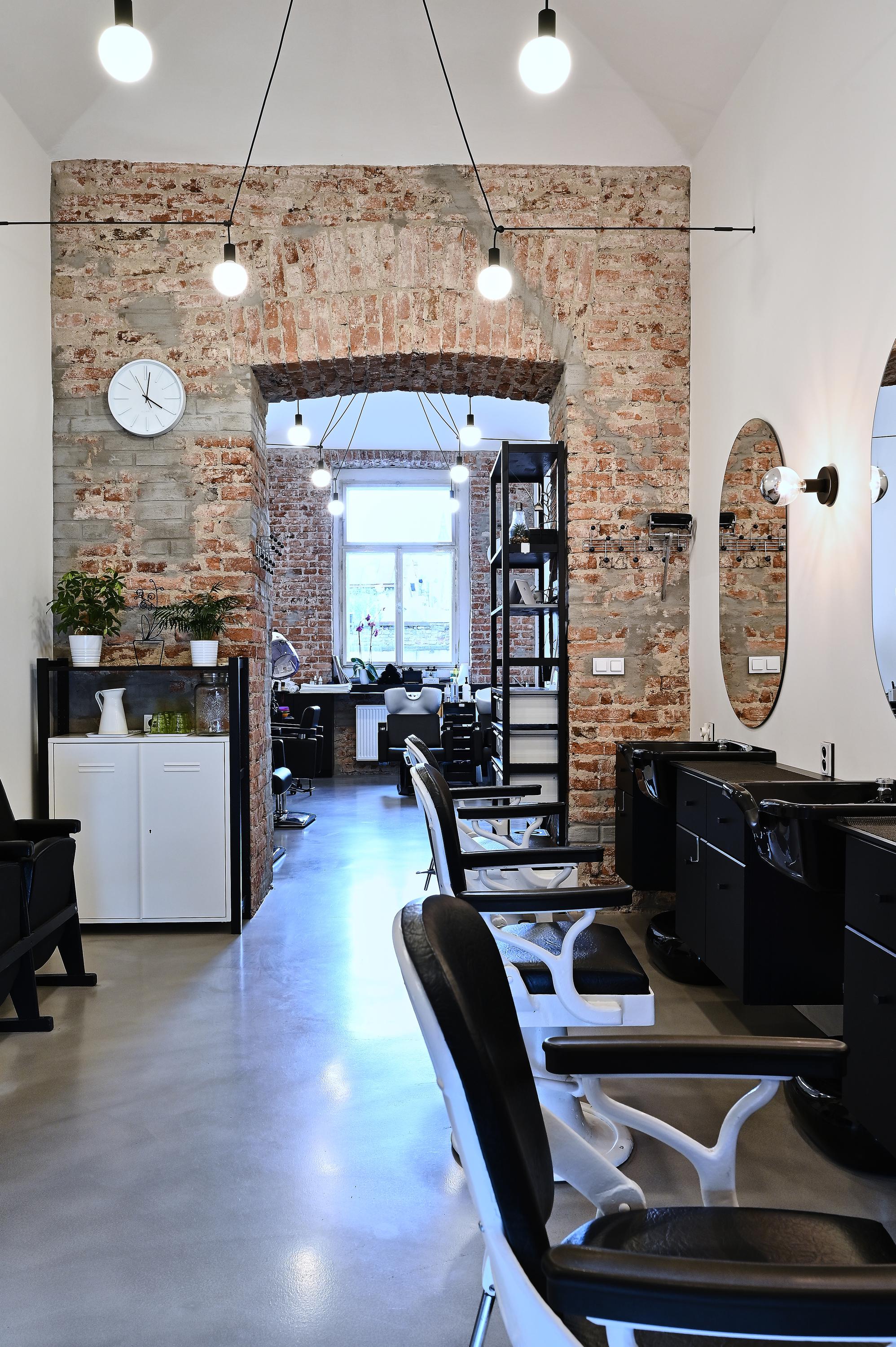 Smíchovské lazebnictví 48 foto 3