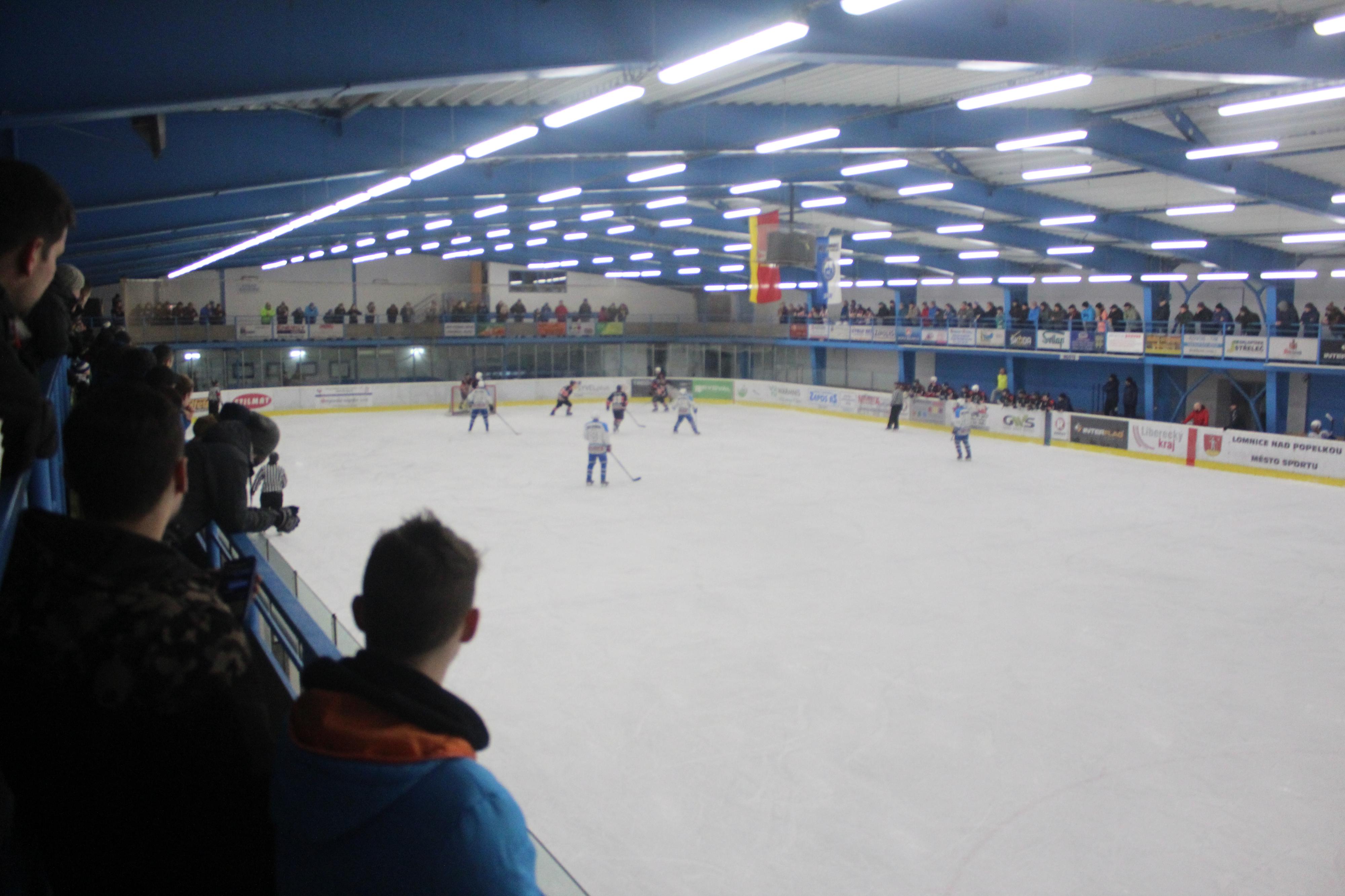 Hokejový klub Lomnice nad Popelkou - Zimní stadion foto 2