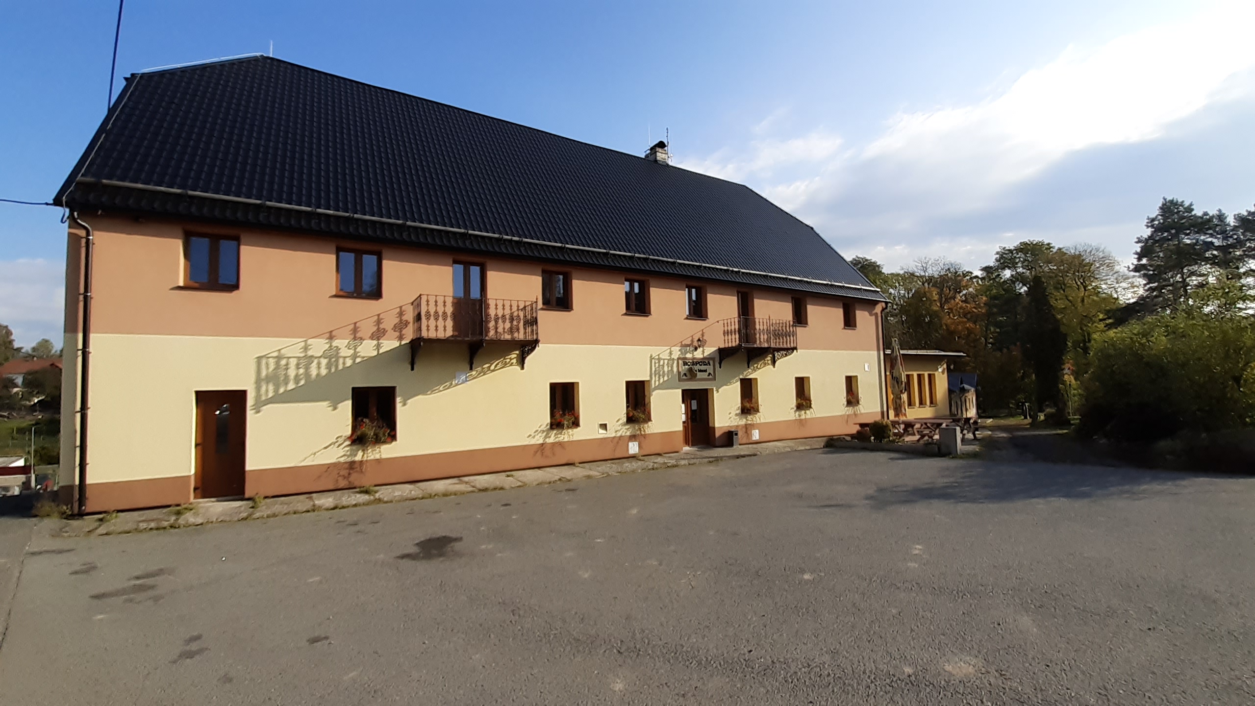 Chotovická hospoda u lázní foto 3