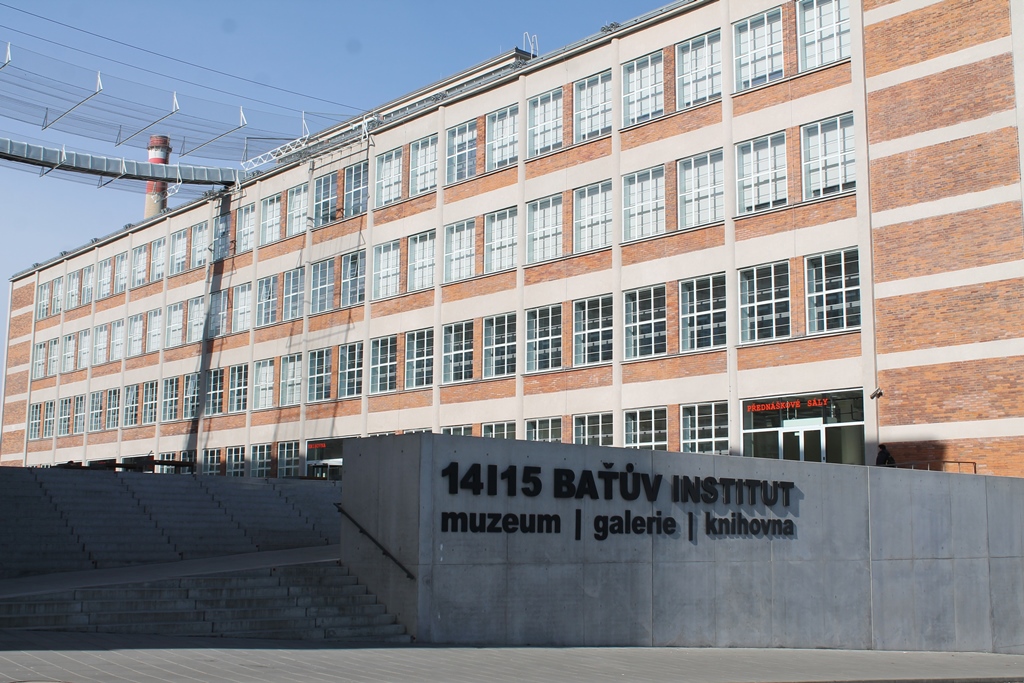 14l15 Baťův institut foto 3
