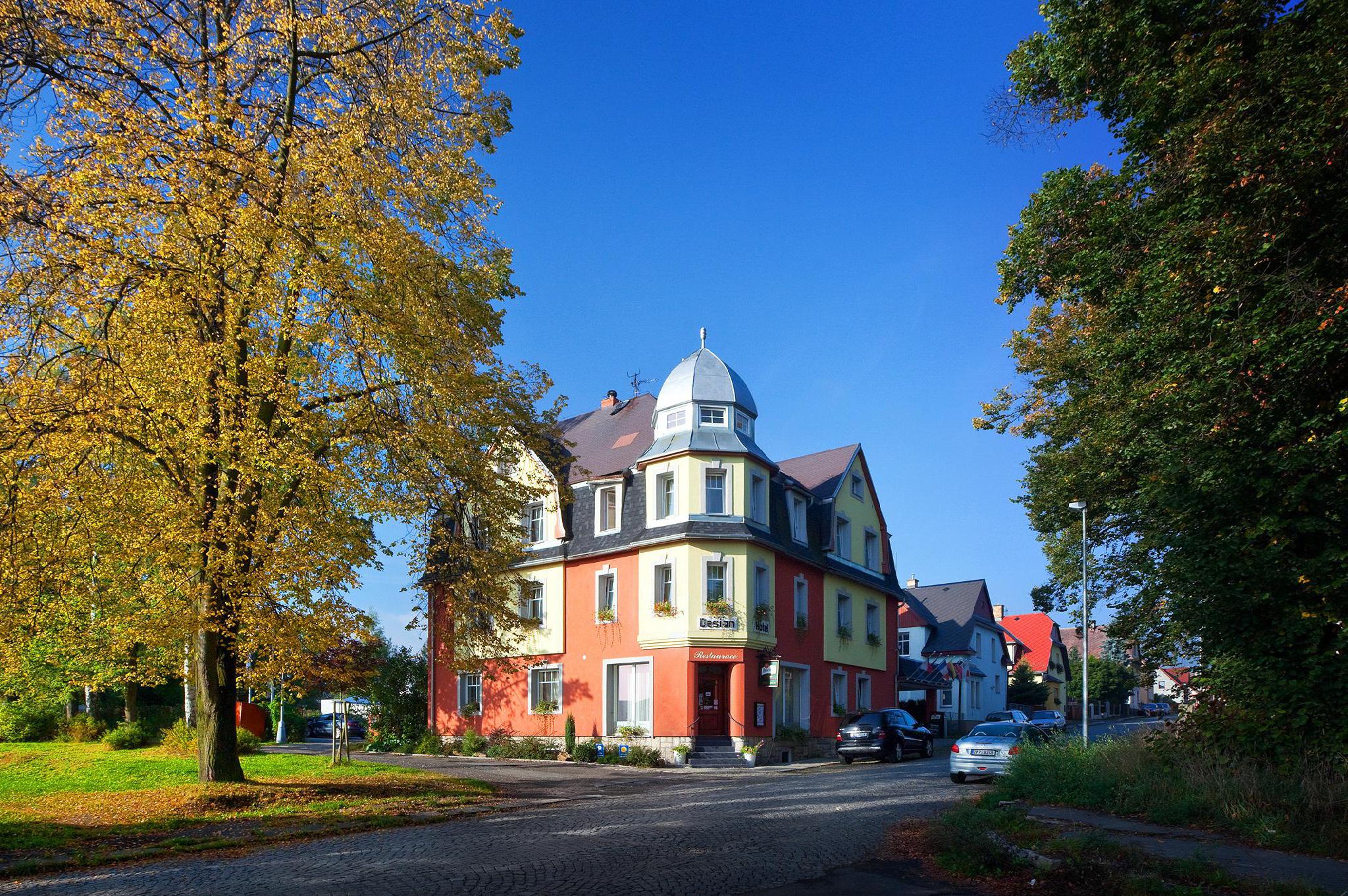 Pytloun Design Self Check-in Hotel ****