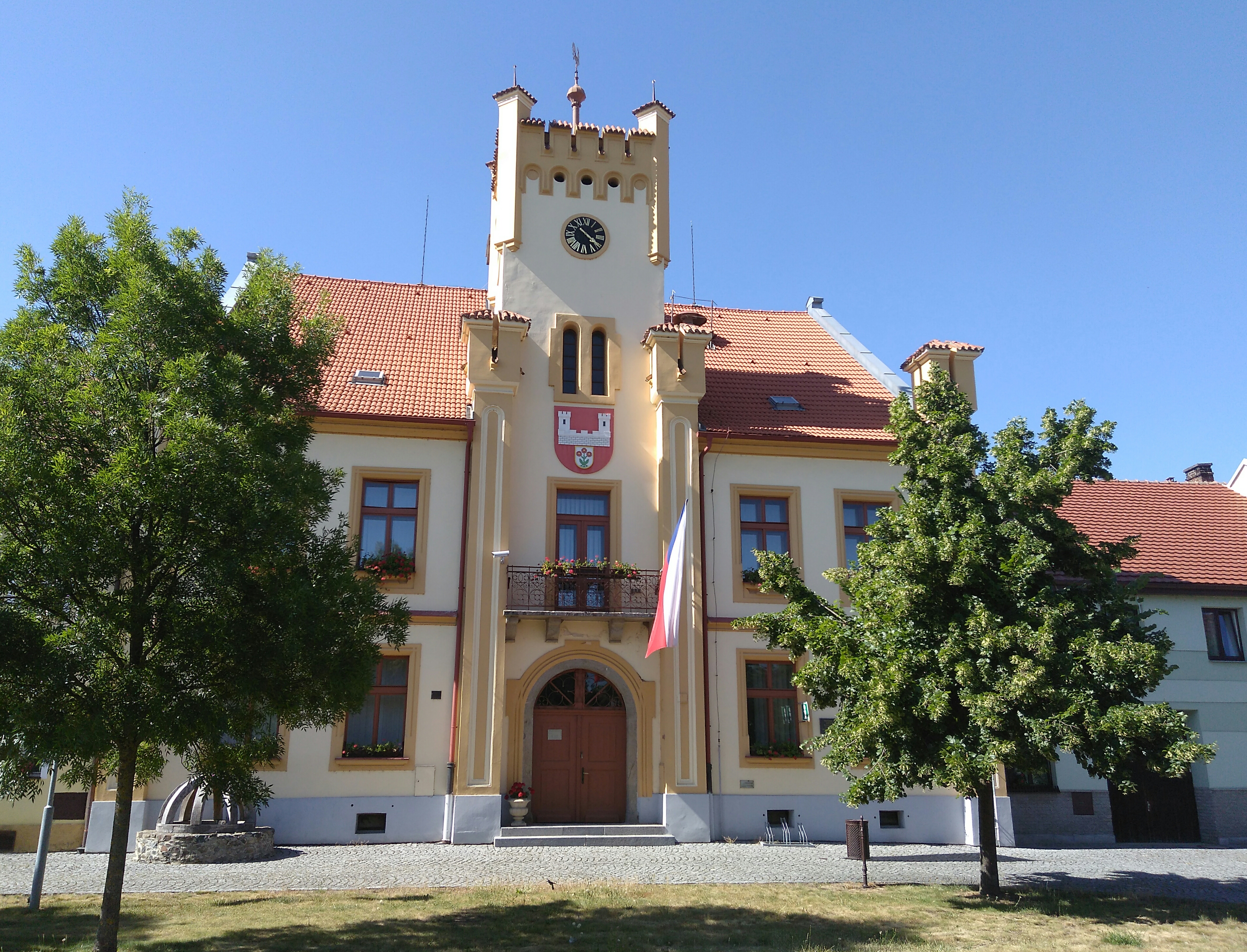 Švihov - městský úřad foto 2