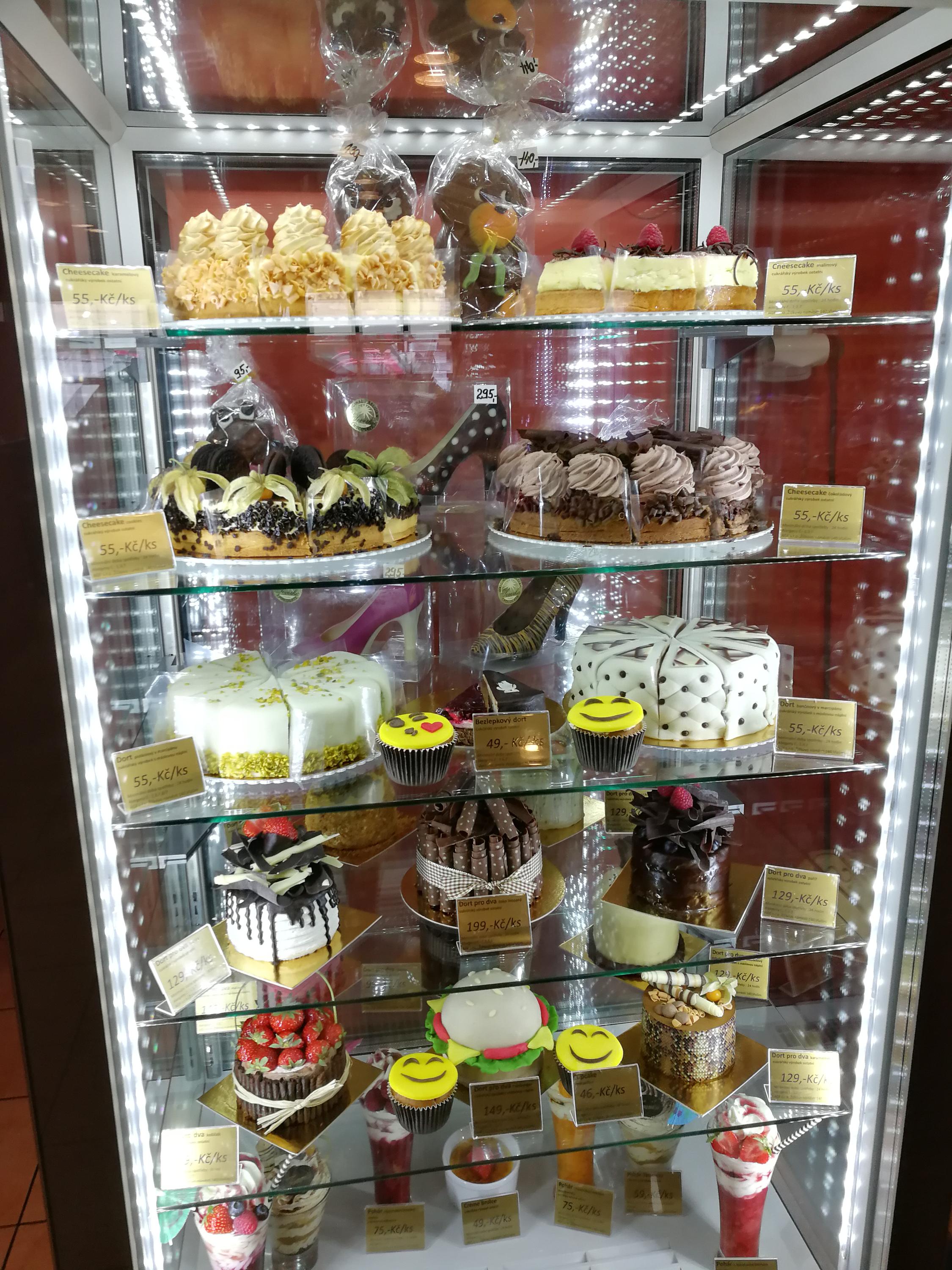 Rodinná cukrárna ve Vlašimi foto 2