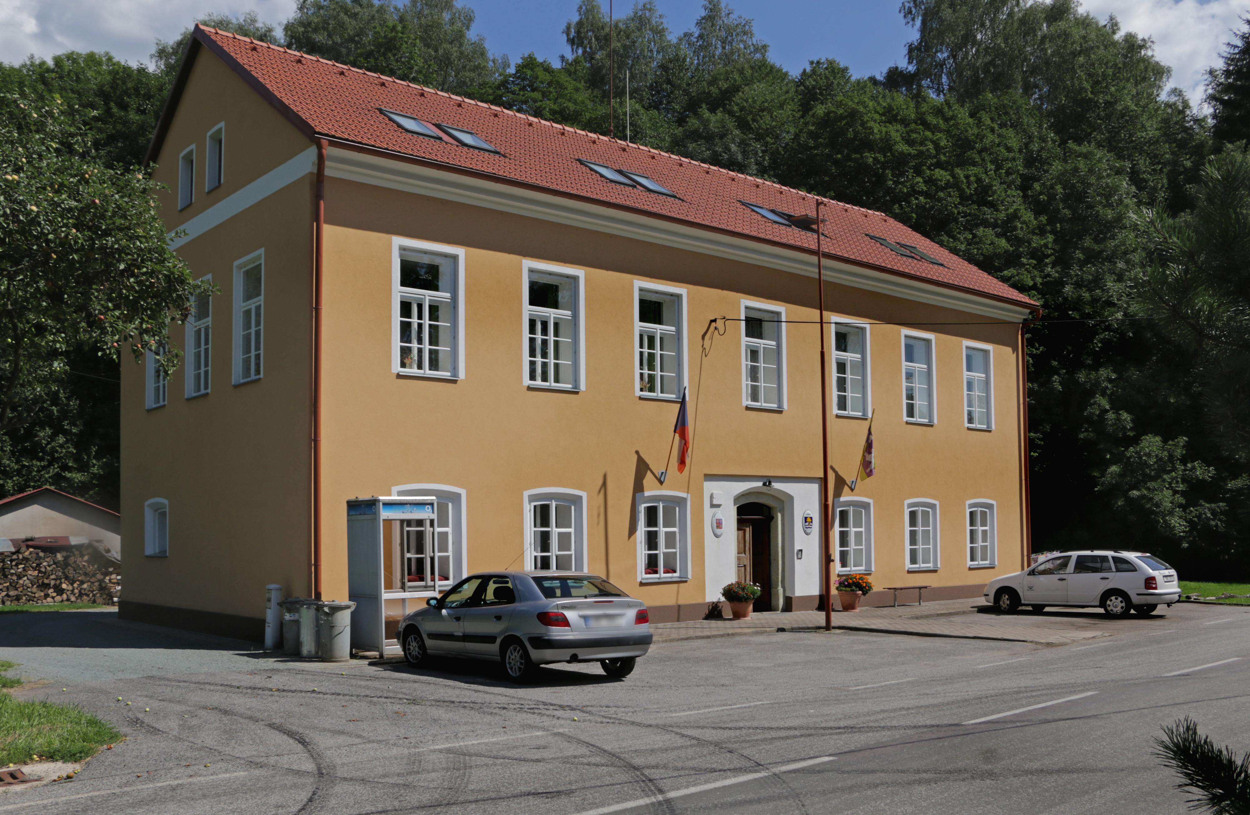 Kounov - obecní úřad foto 2