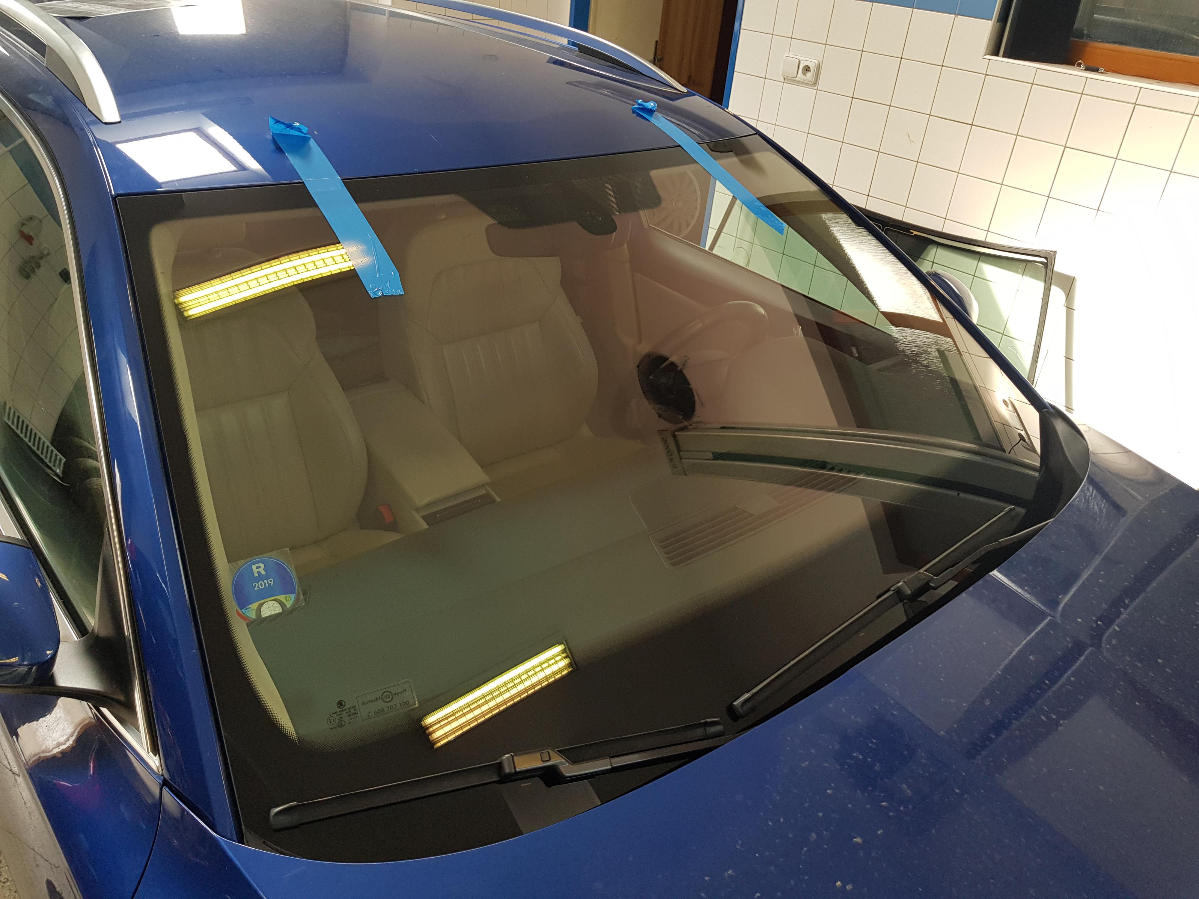 Autosklo HS Expert s.r.o. foto 2