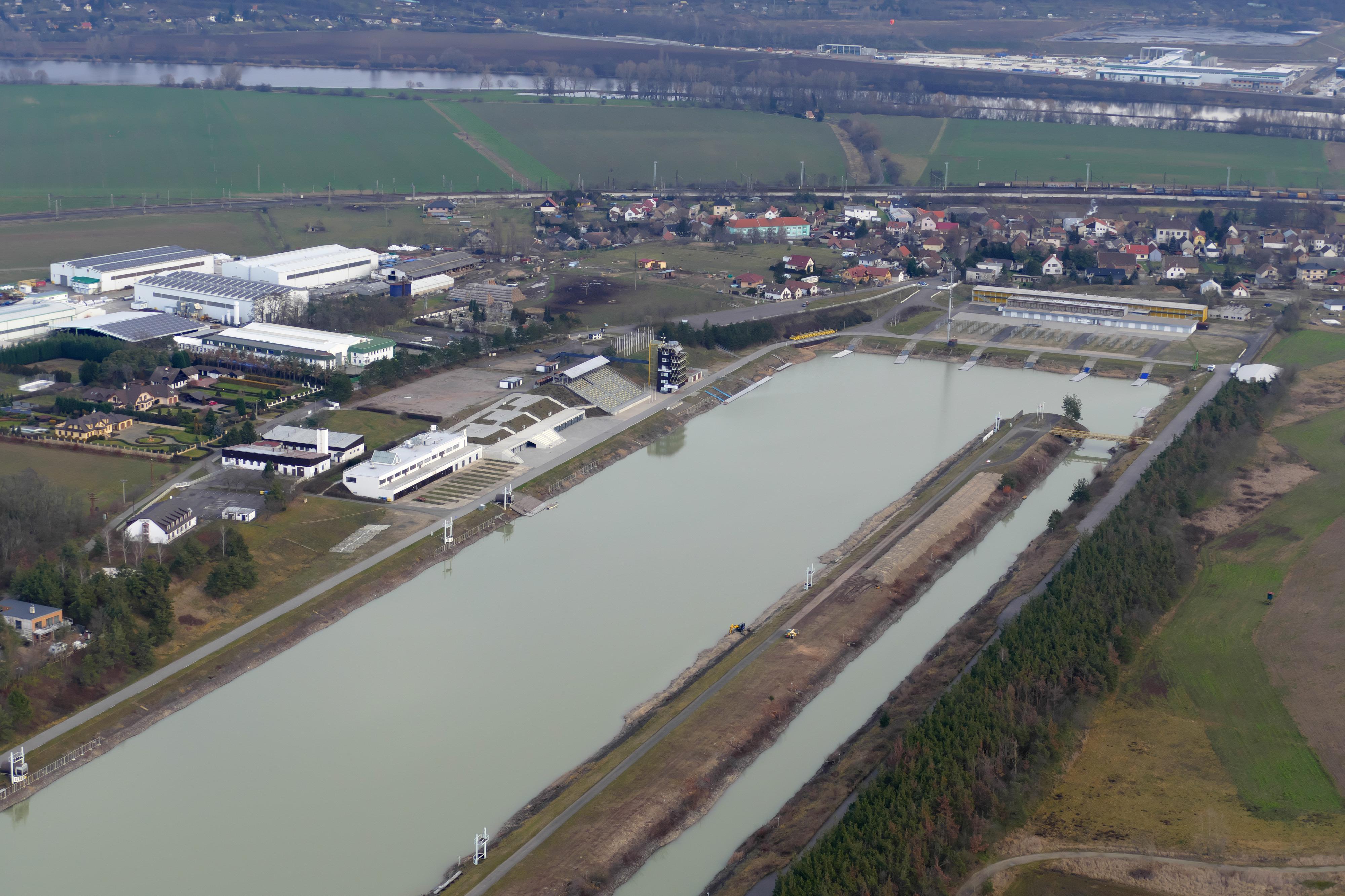 Labe aréna Račice foto 5