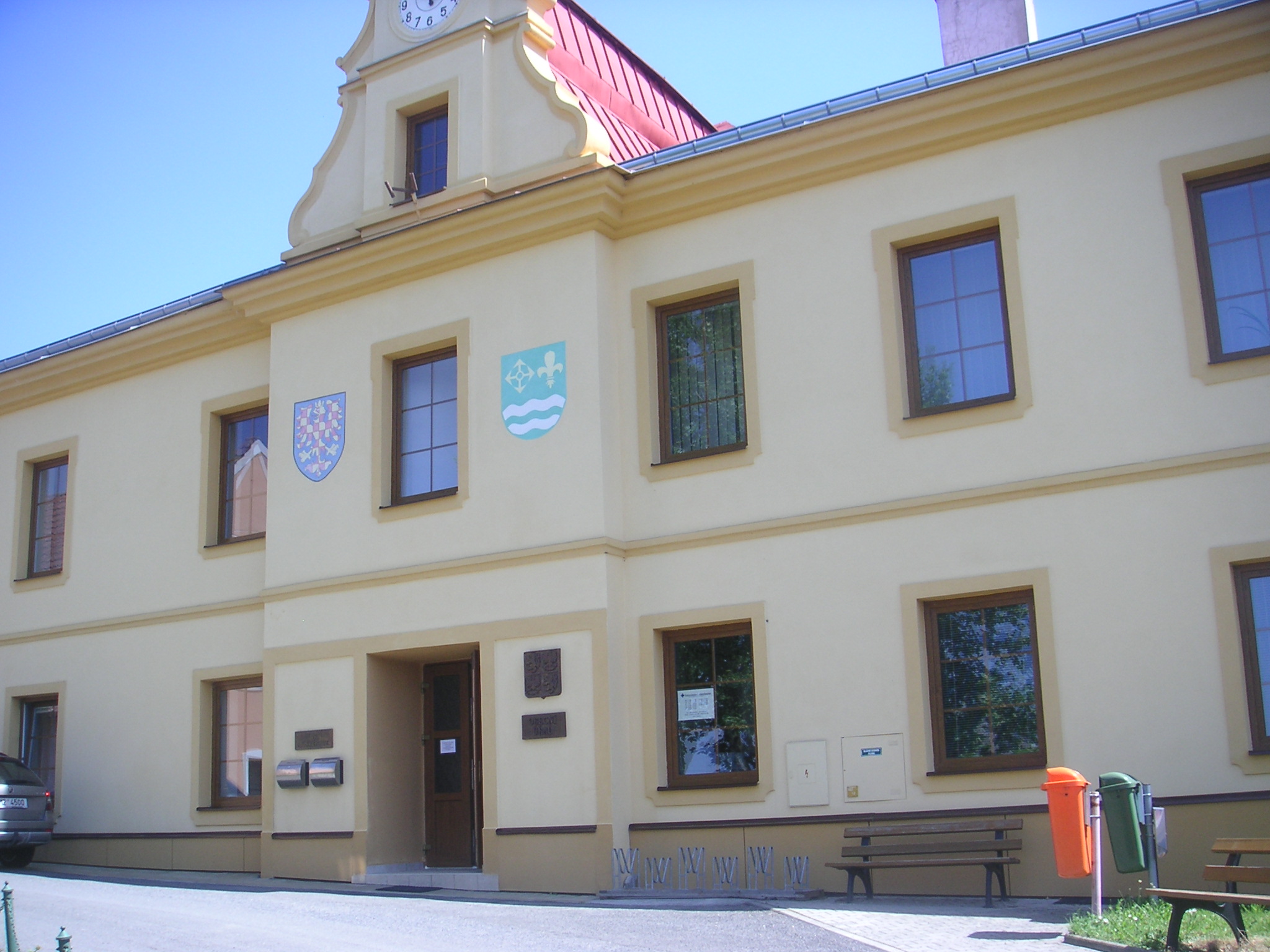 Horní Moštěnice - obecní úřad