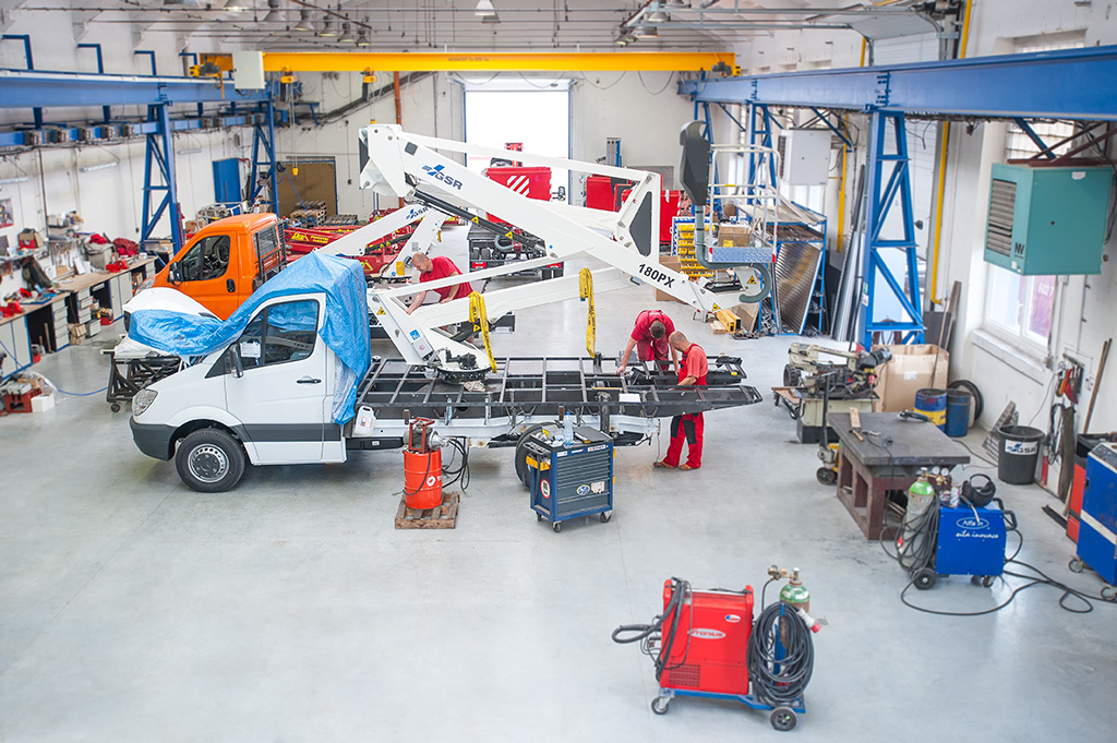 ROTHLEHNER pracovní plošiny s.r.o. foto 6