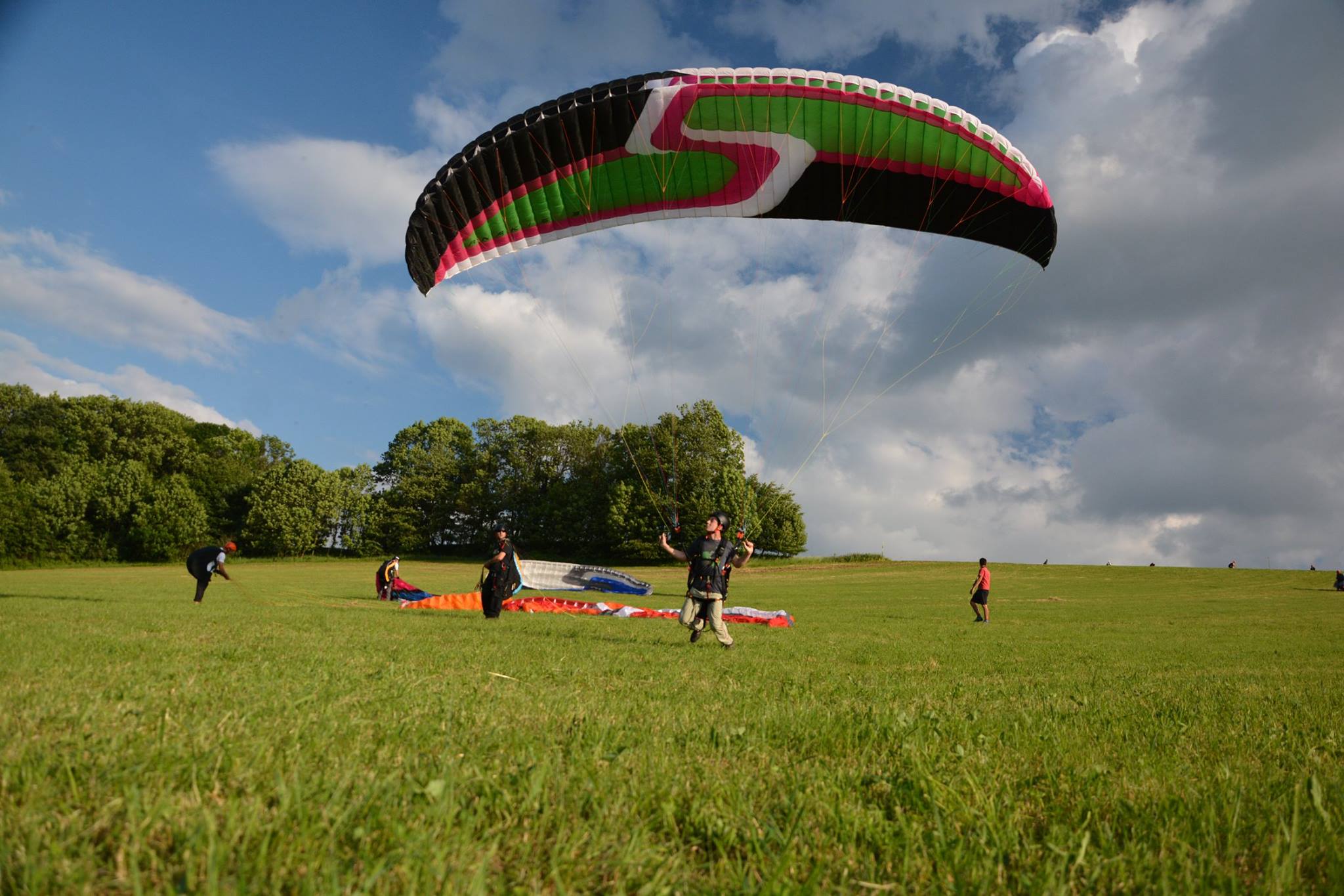 PG HNÍZDO - Kurzy paraglidingu foto 4