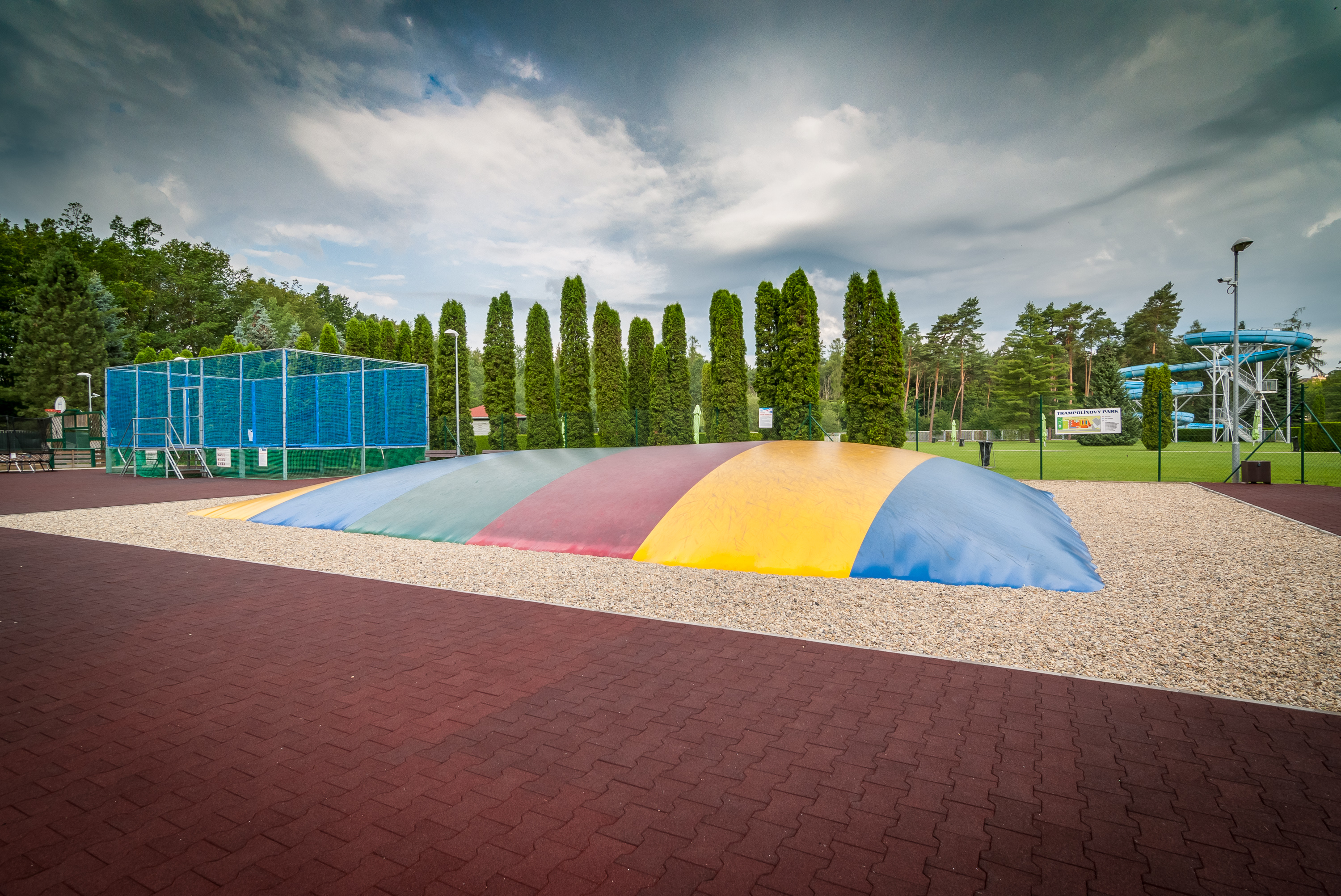 Trampolínový park foto 4