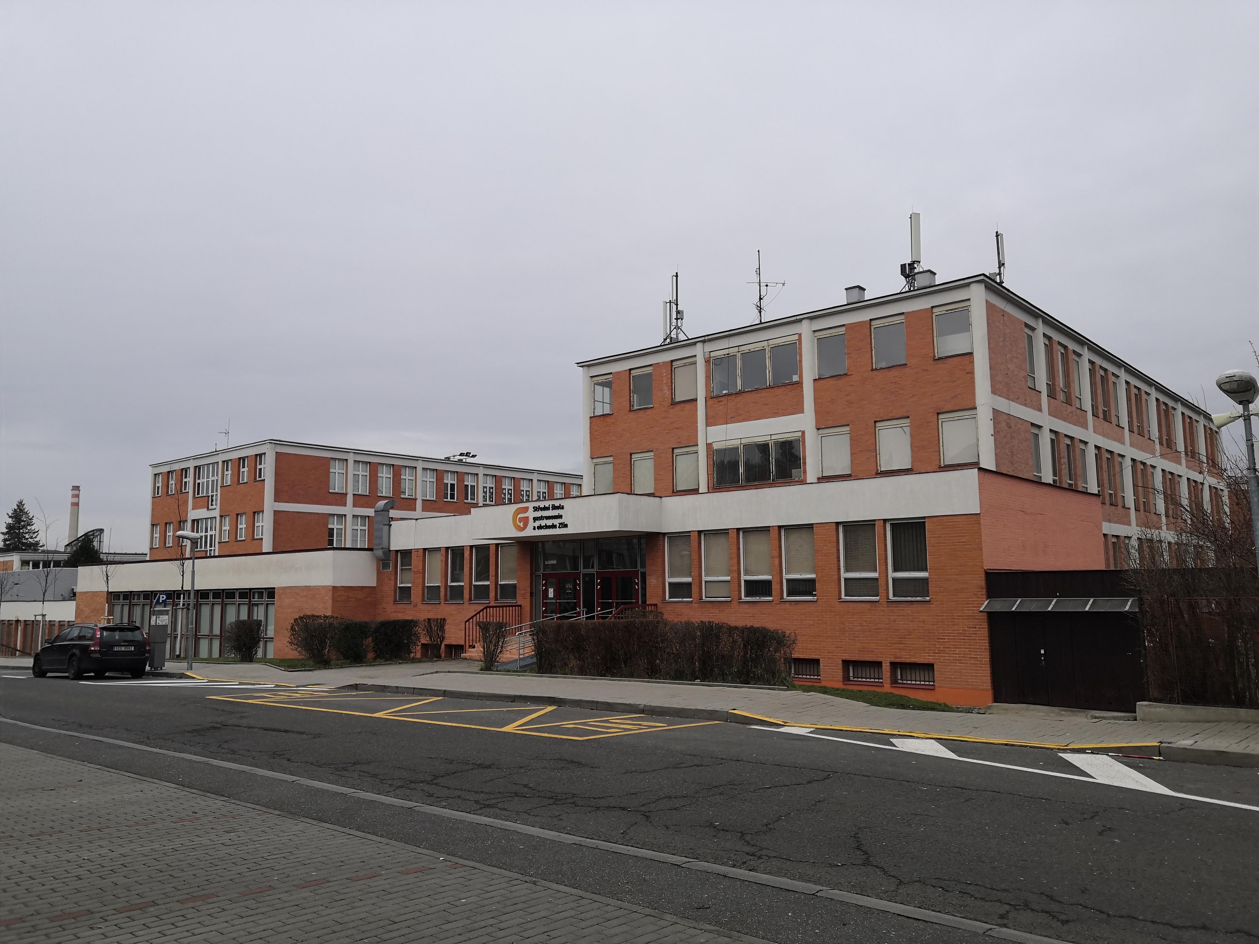 Střední škola gastronomie a obchodu Zlín foto 2