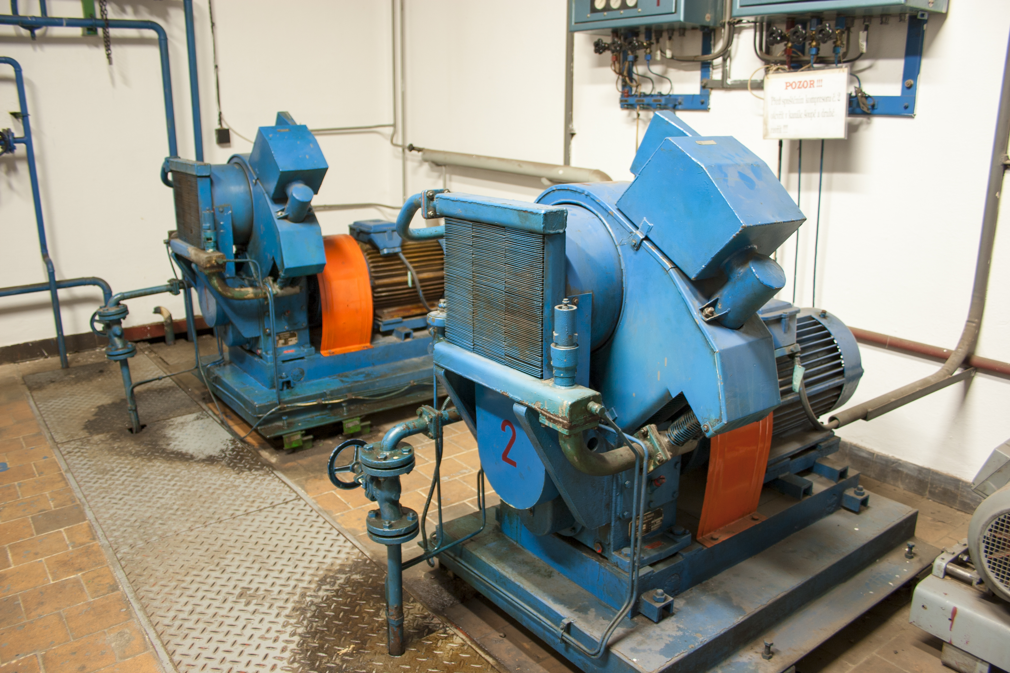 Energohrdlička - Revize tlakových nádob foto 3