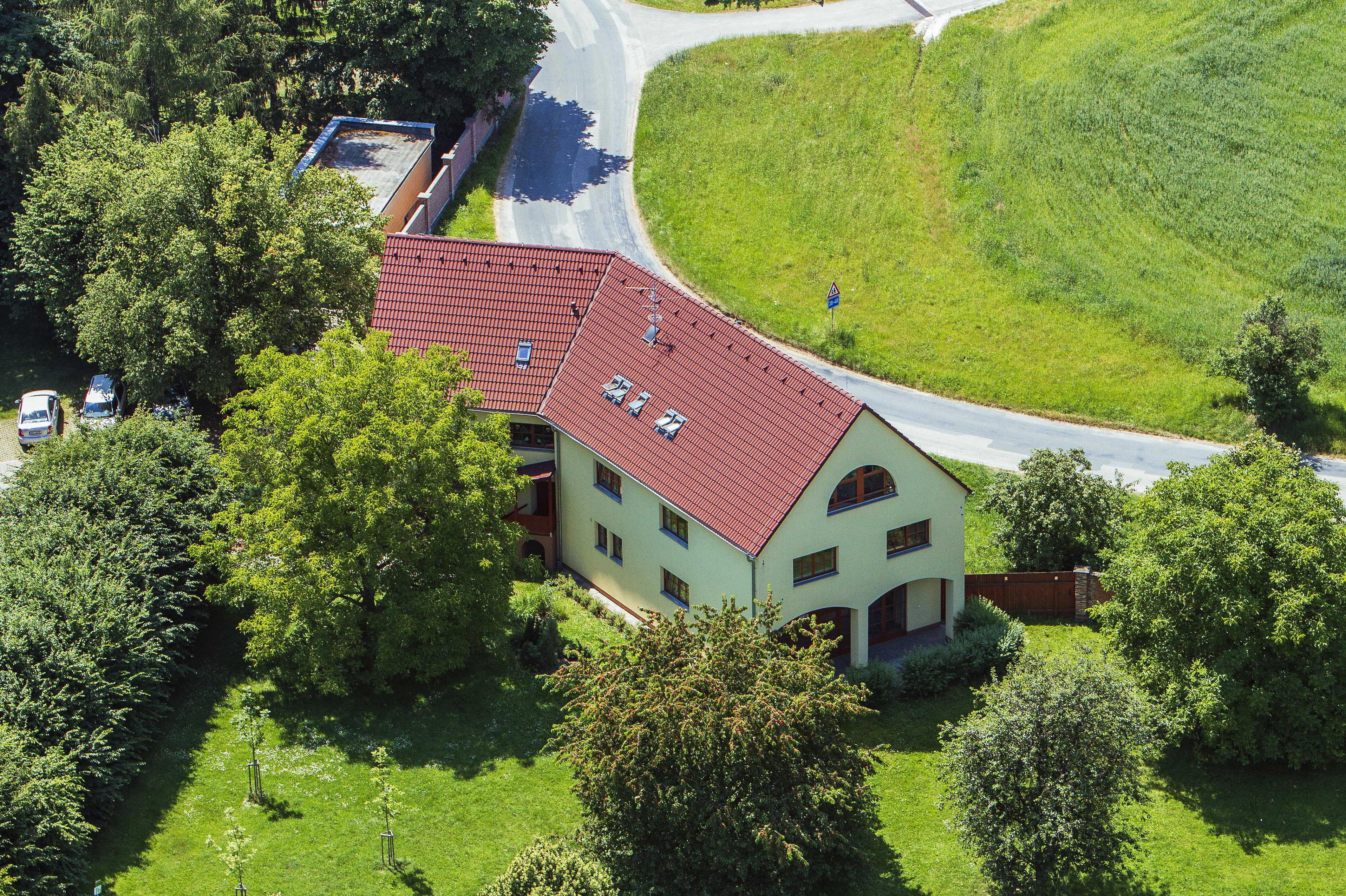 Mateřská škola a základní škola při Dětské léčebně Křetín 12, p.o.