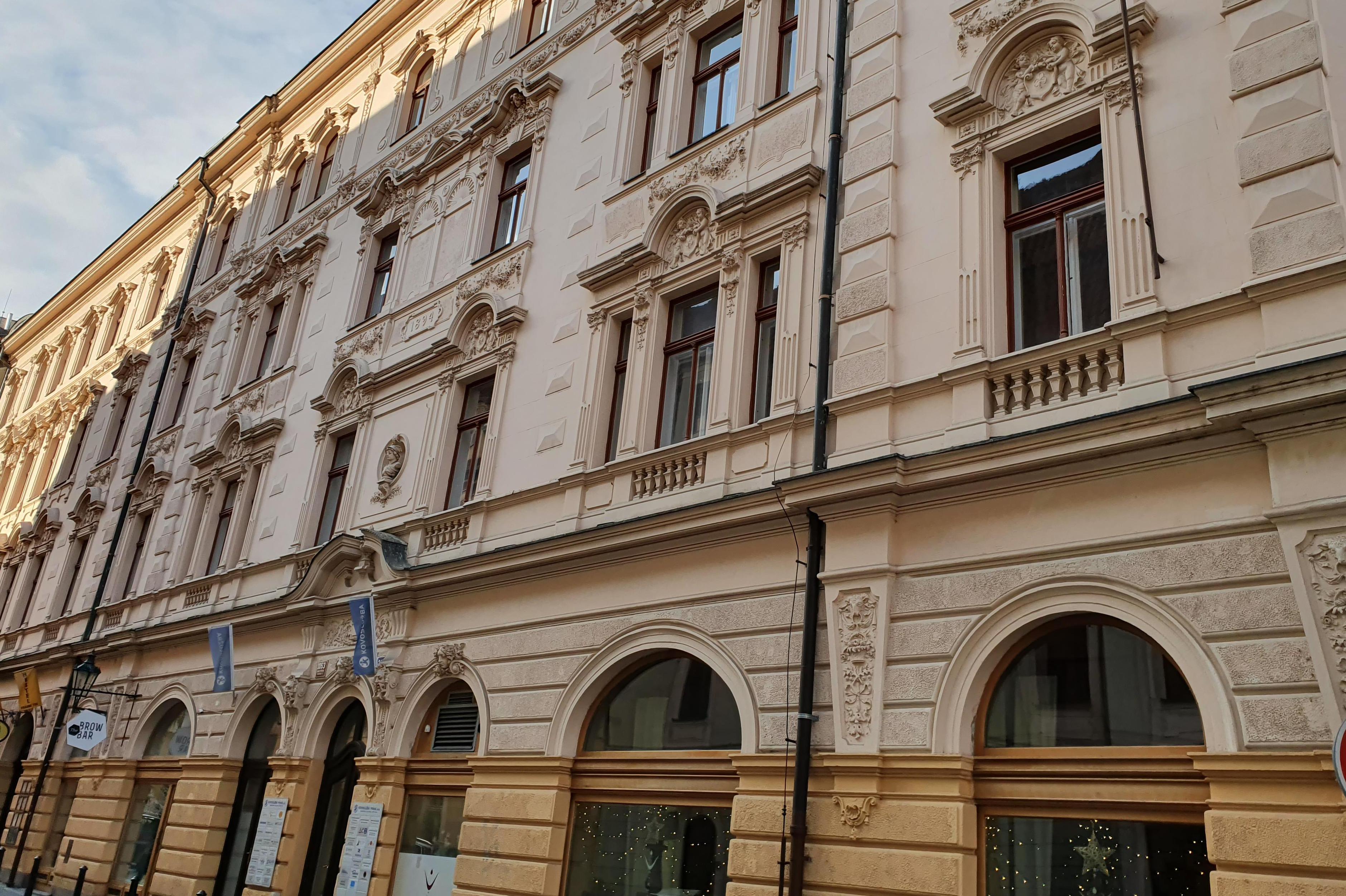 Mgr. Ilona Šimlová, advokát