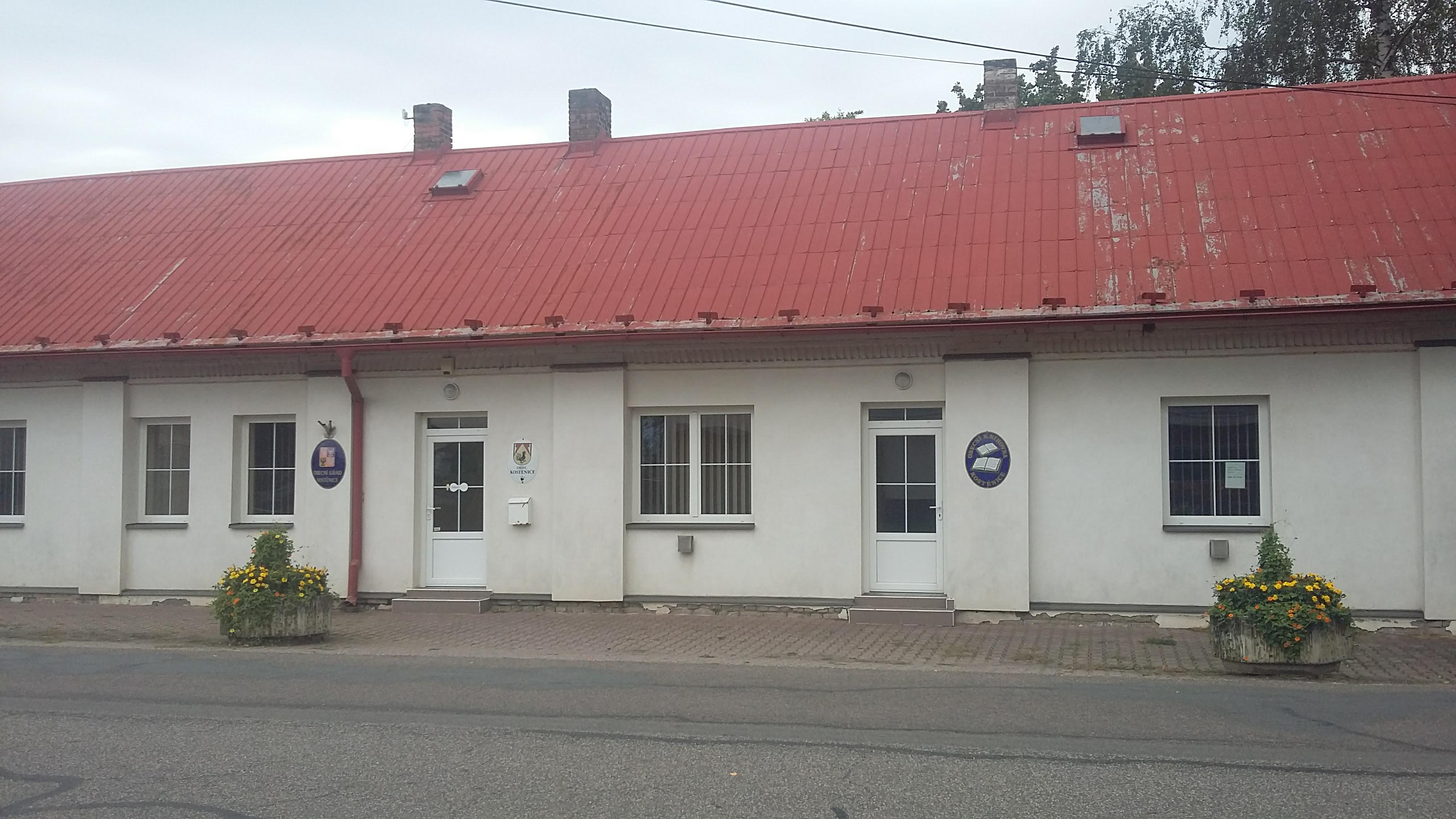 Kostěnice - obecní úřad foto 2