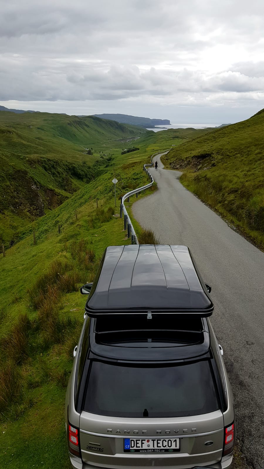 Autorizované Servisní Centrum Jaguar a Land Rover DEF-TEC s.r.o. foto 2